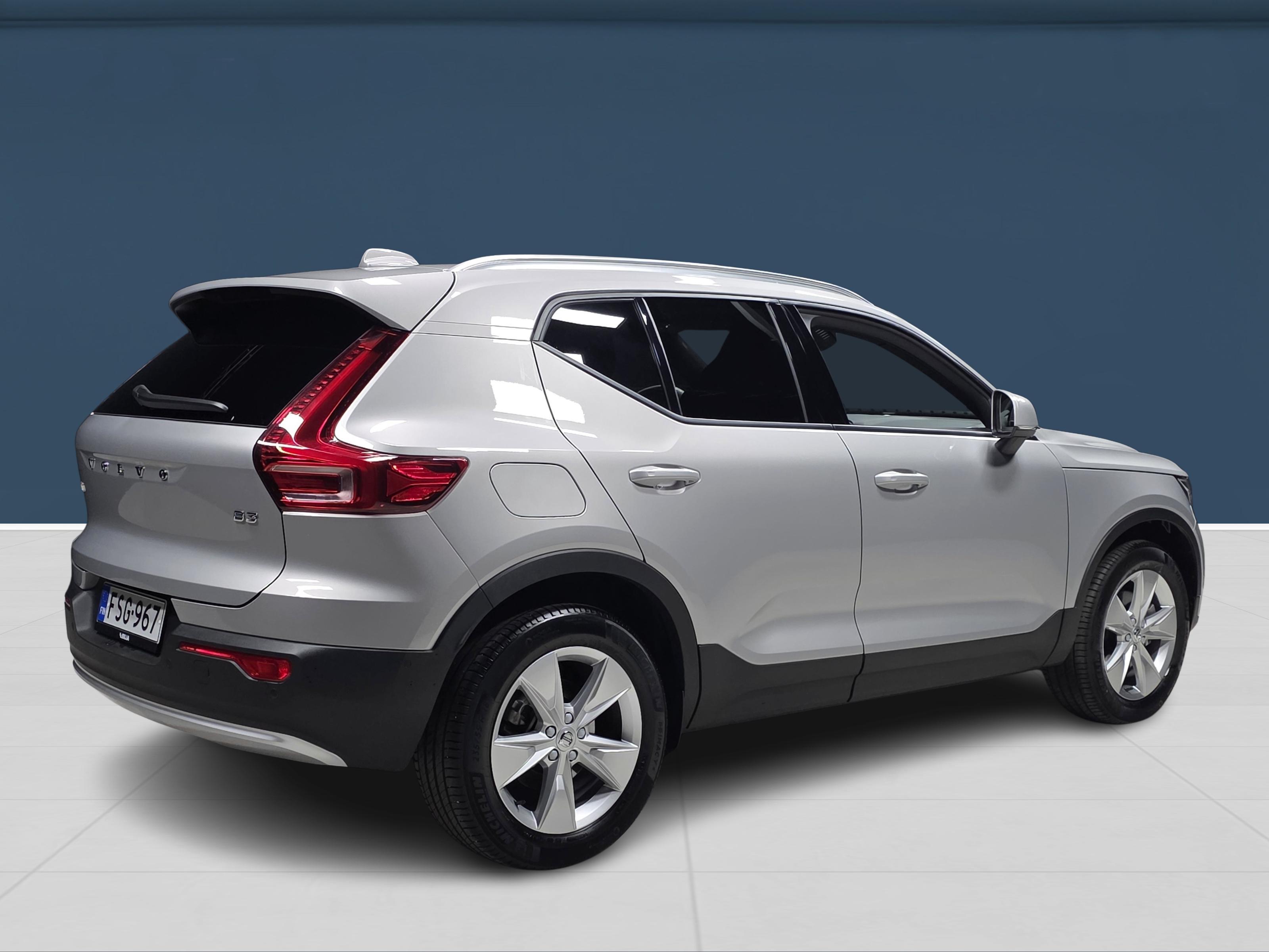 Volvo XC40 B3 MHEV Edition DCT aut 2025, kuva 4/16