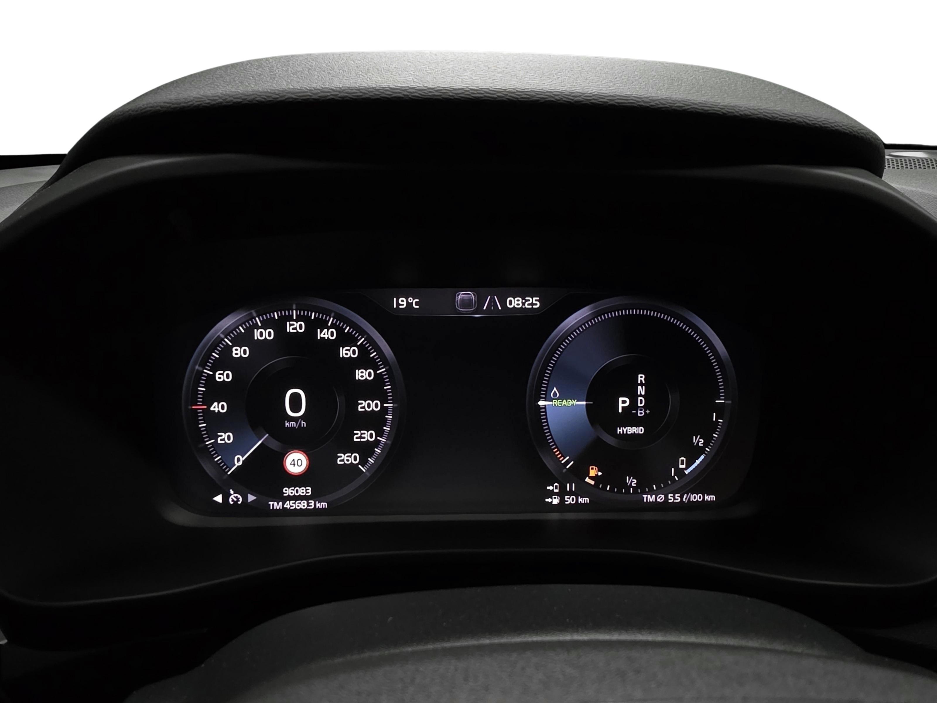 Volvo XC40 2021, kuva 7/18