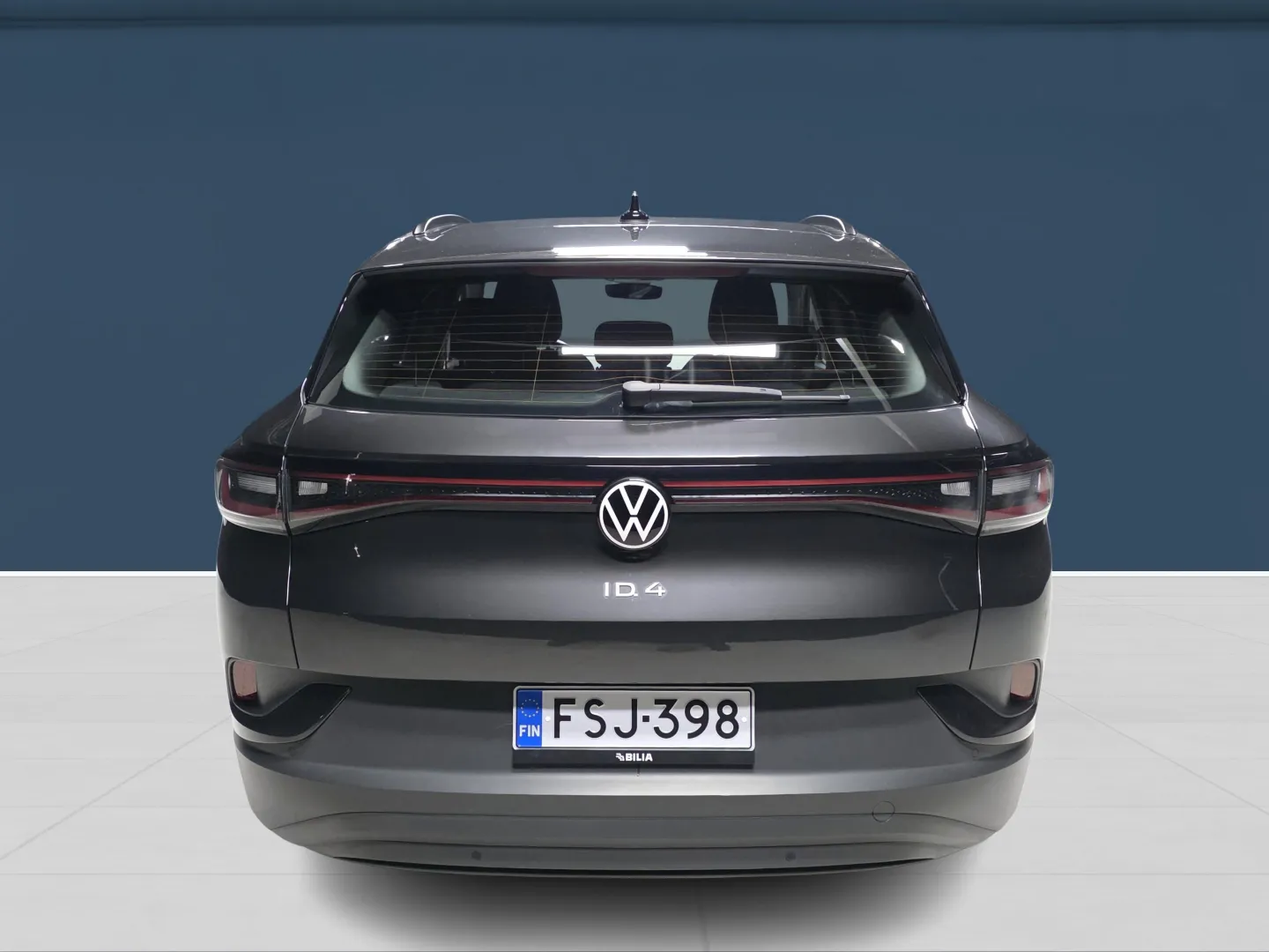 Autokuva 5 - FSJ-398