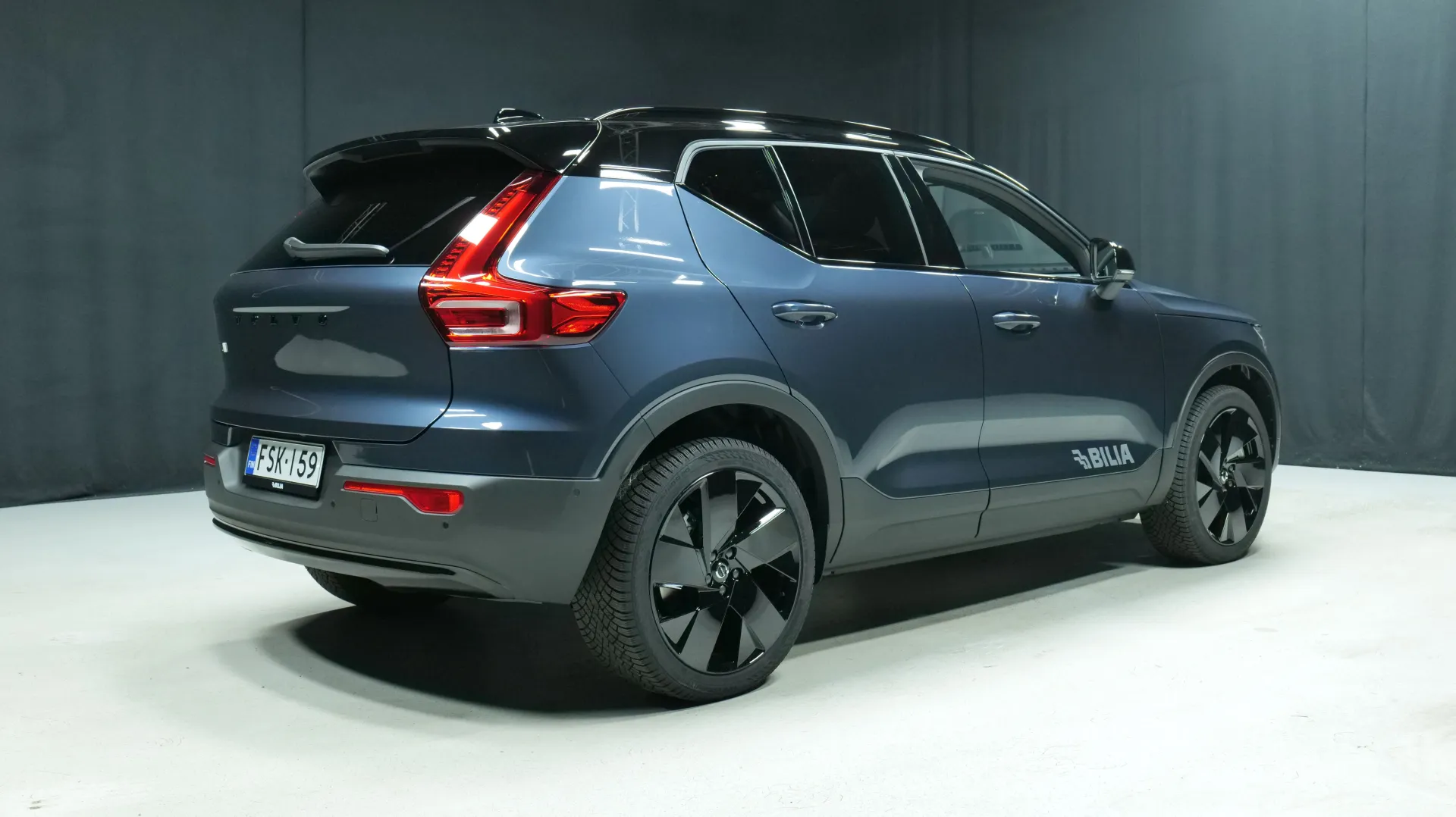 Autokuva 3 - FSK-159