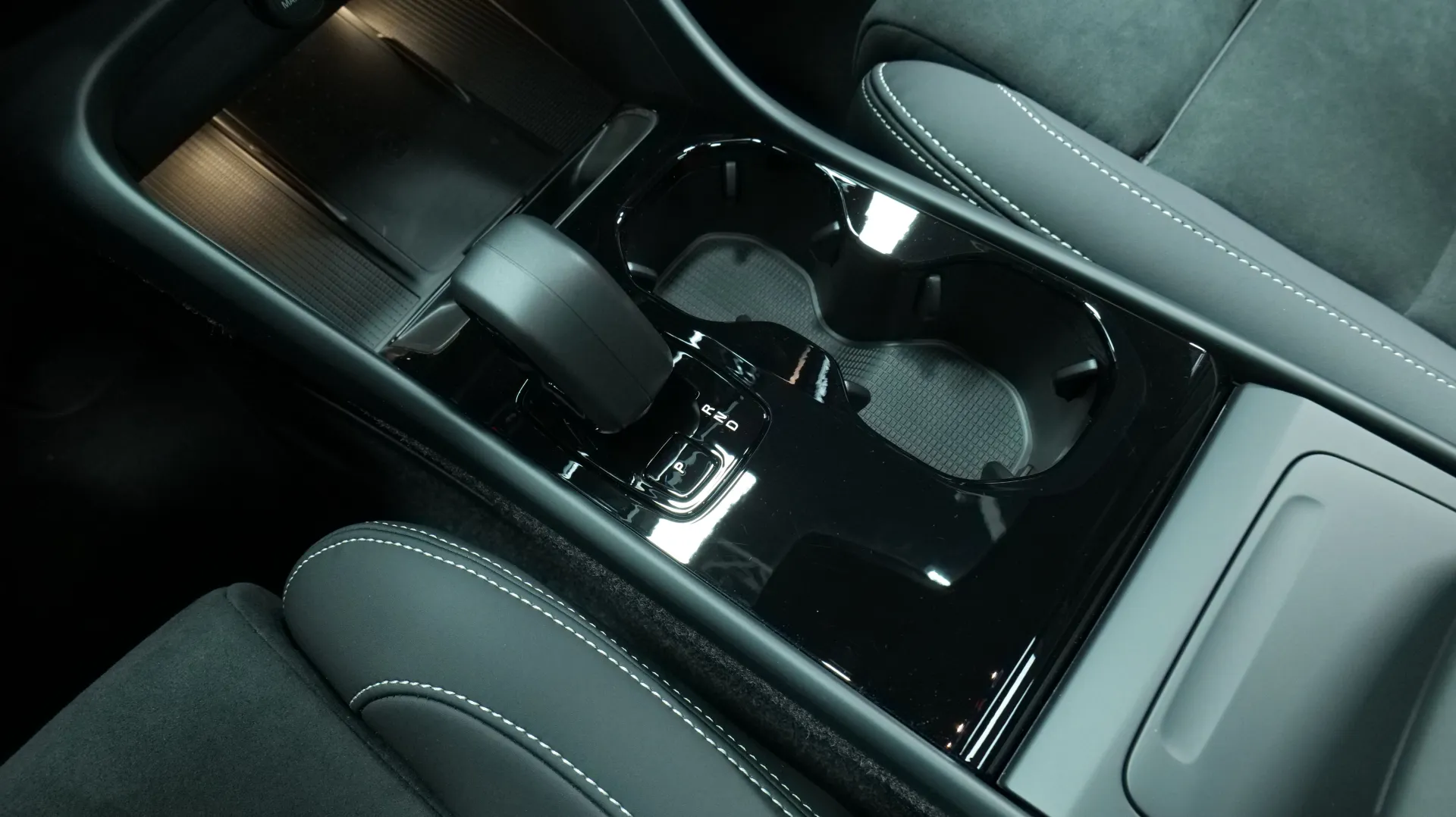 Autokuva 9 - FSK-159