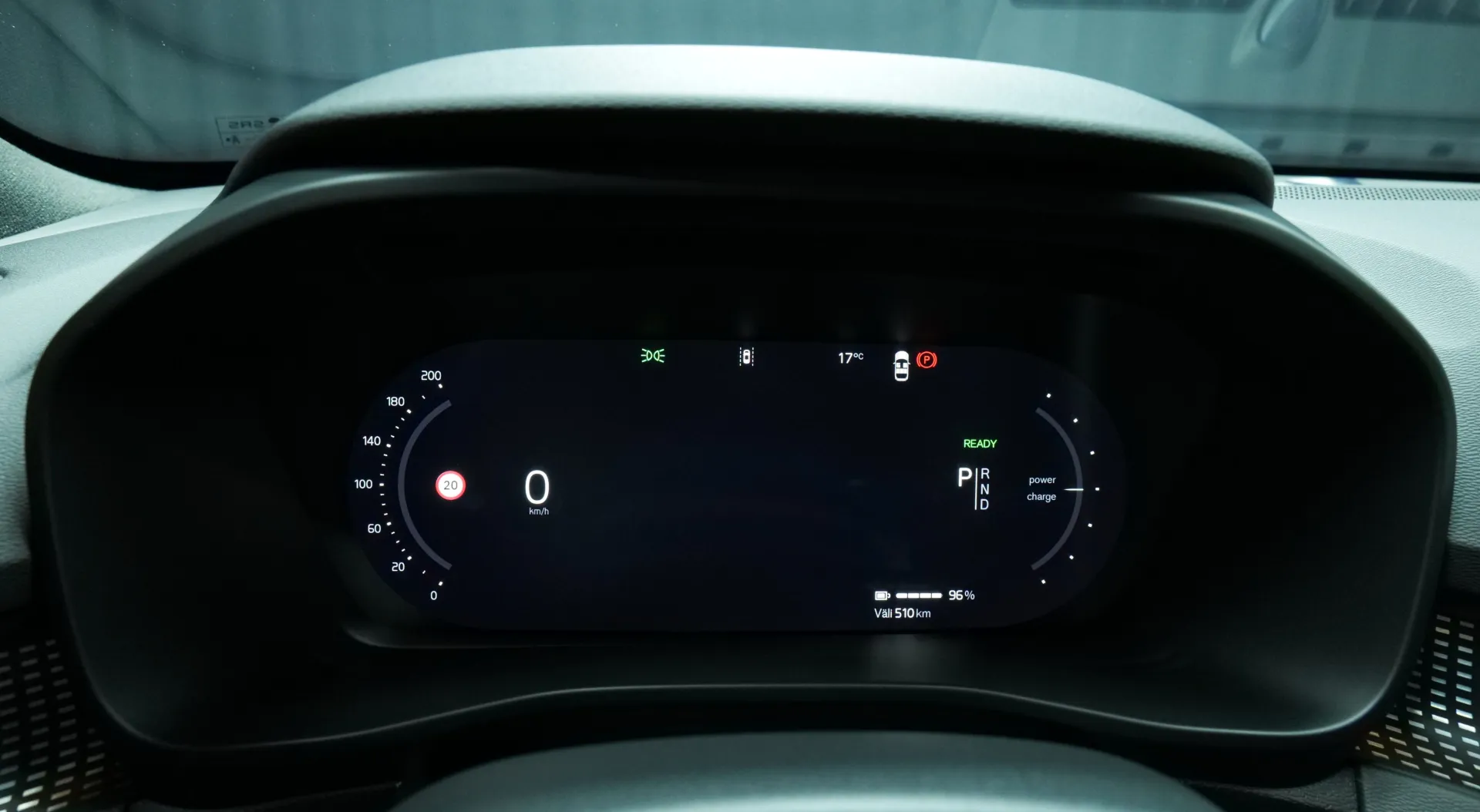 Autokuva 6 - FSK-159