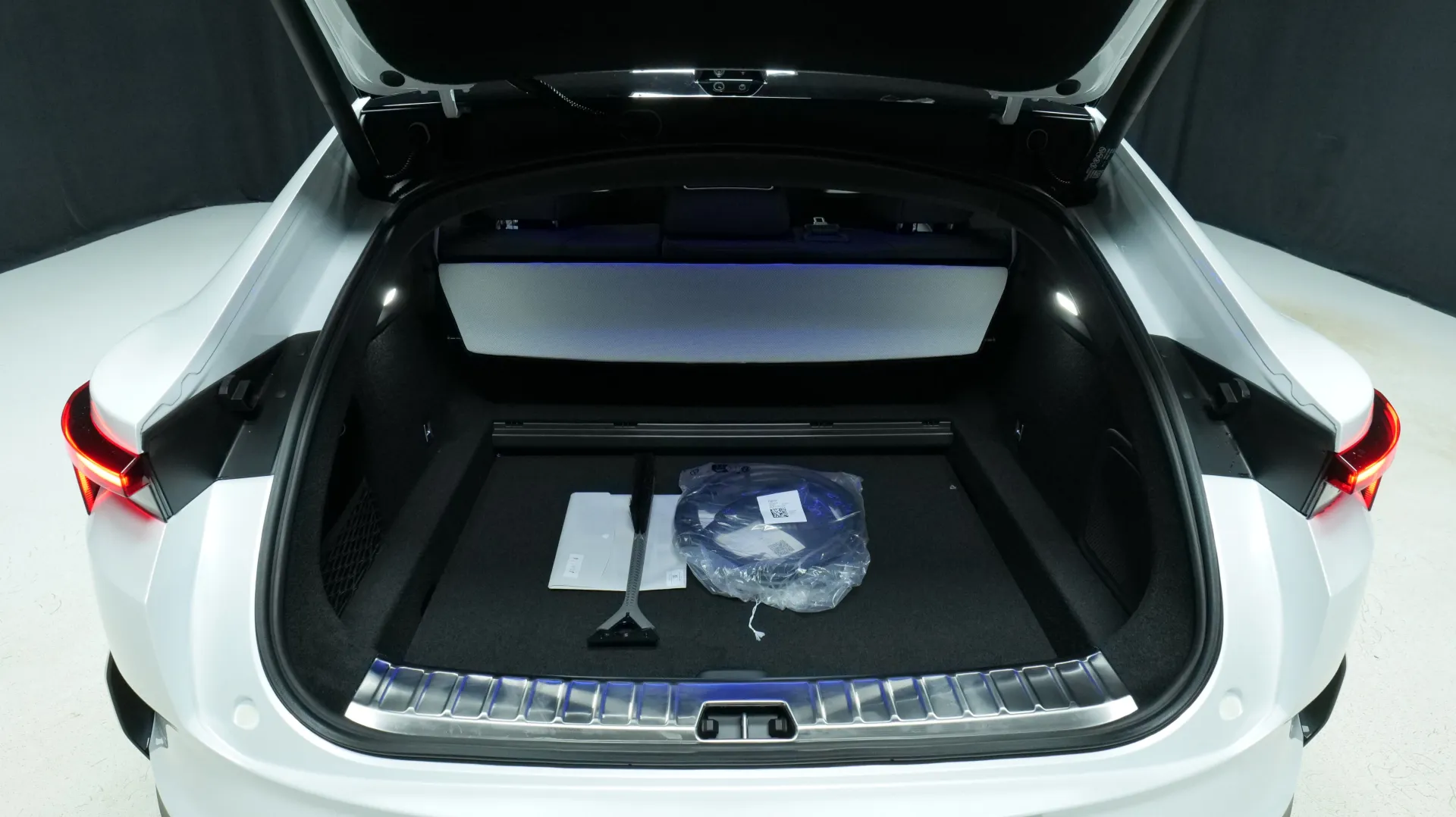 Autokuva 18 - FSK-173