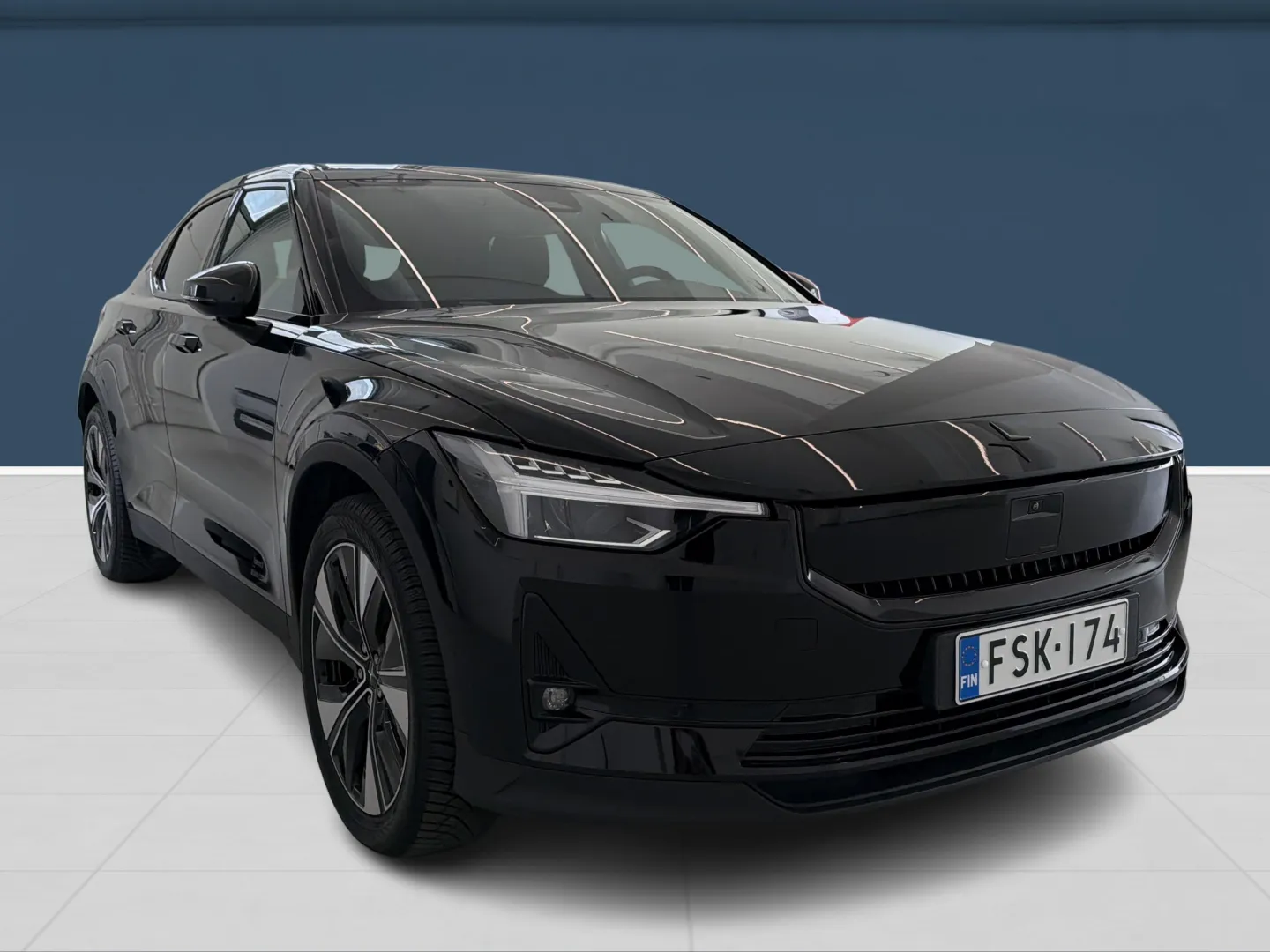 Autokuva 3 - FSK-174
