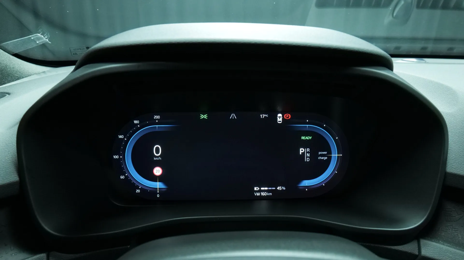 Autokuva 6 - FSM-893