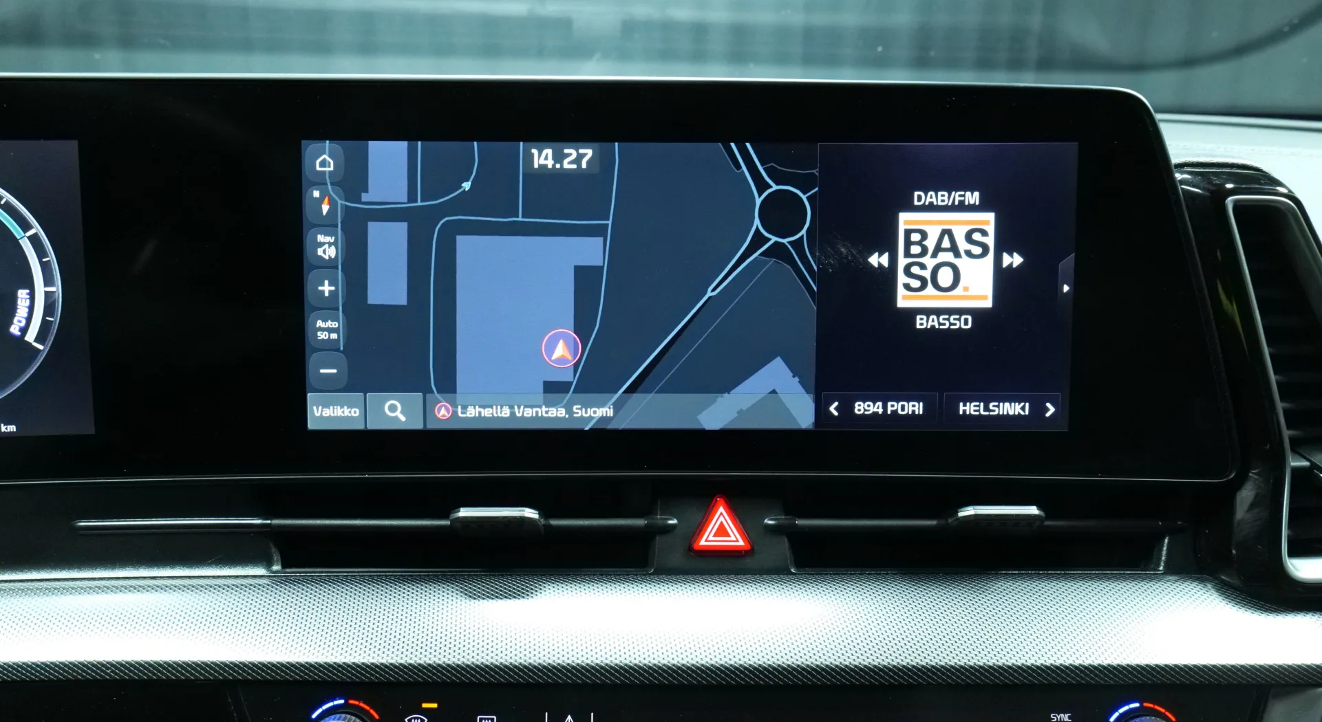 Autokuva 7 - FSO-712