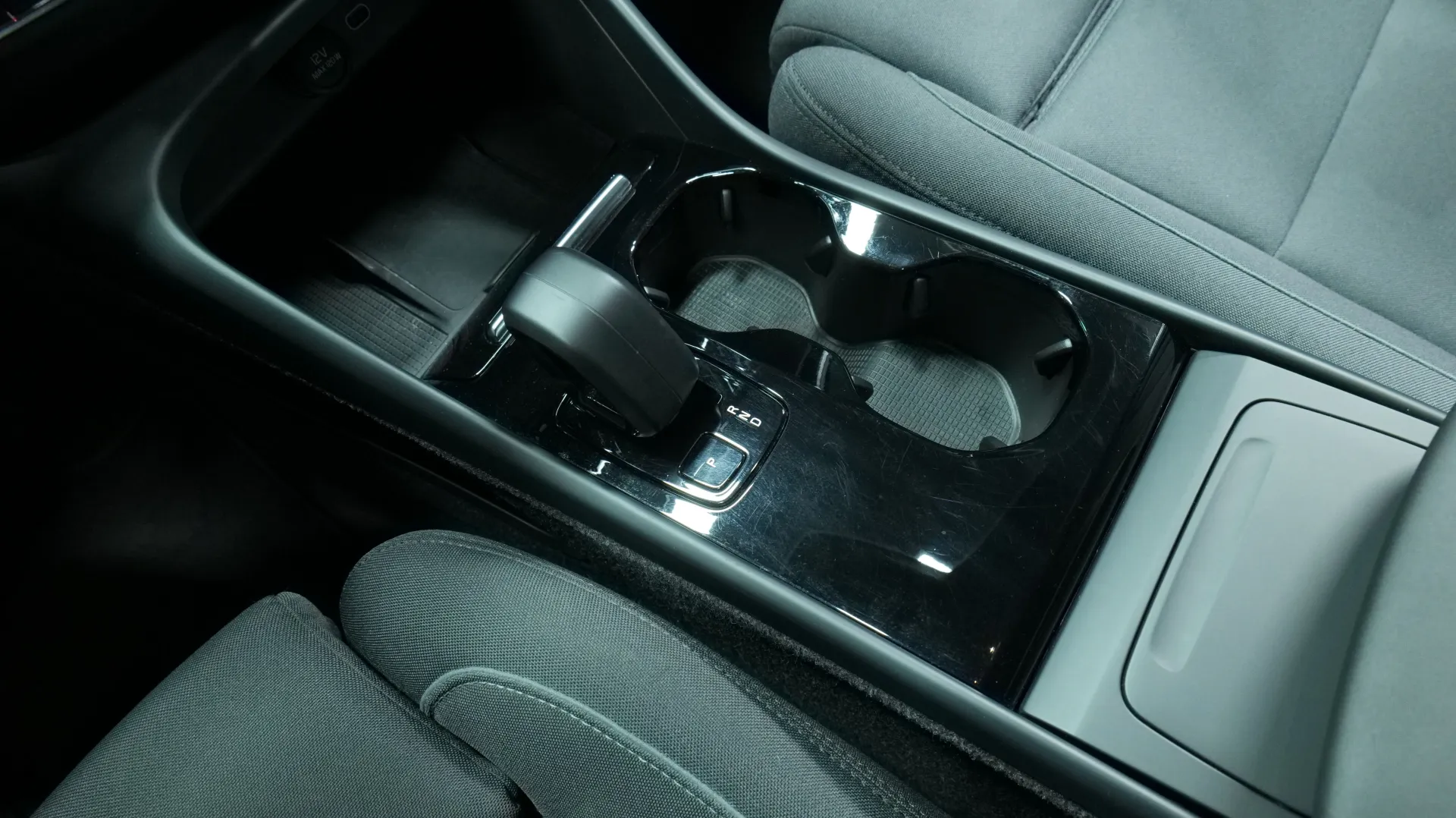 Autokuva 9 - FSP-556