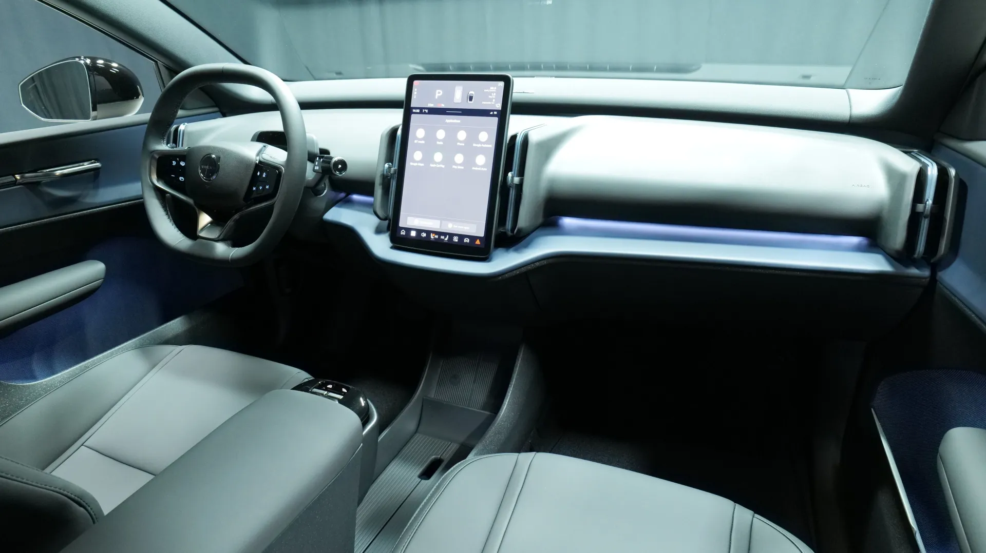 Autokuva 15 - FSR-134