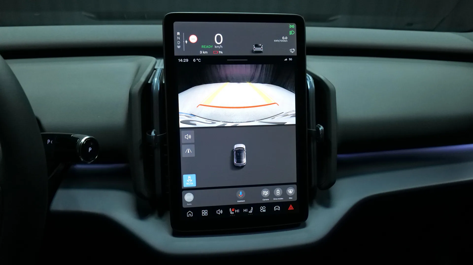 Autokuva 6 - FSR-134