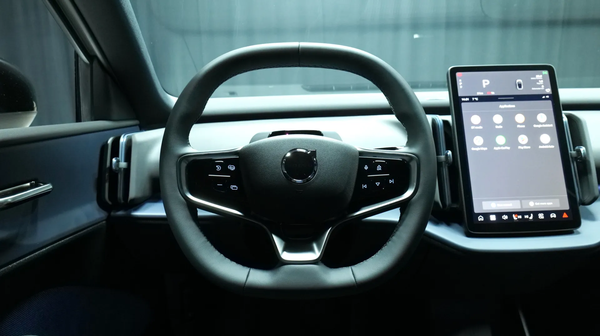 Autokuva 11 - FSR-134