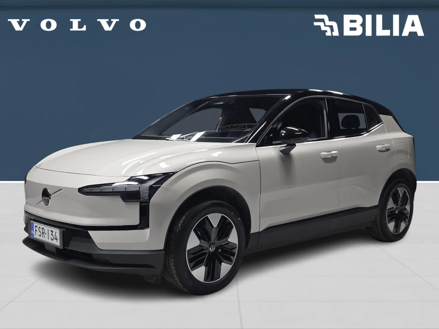 Autokuva 1 - FSR-134
