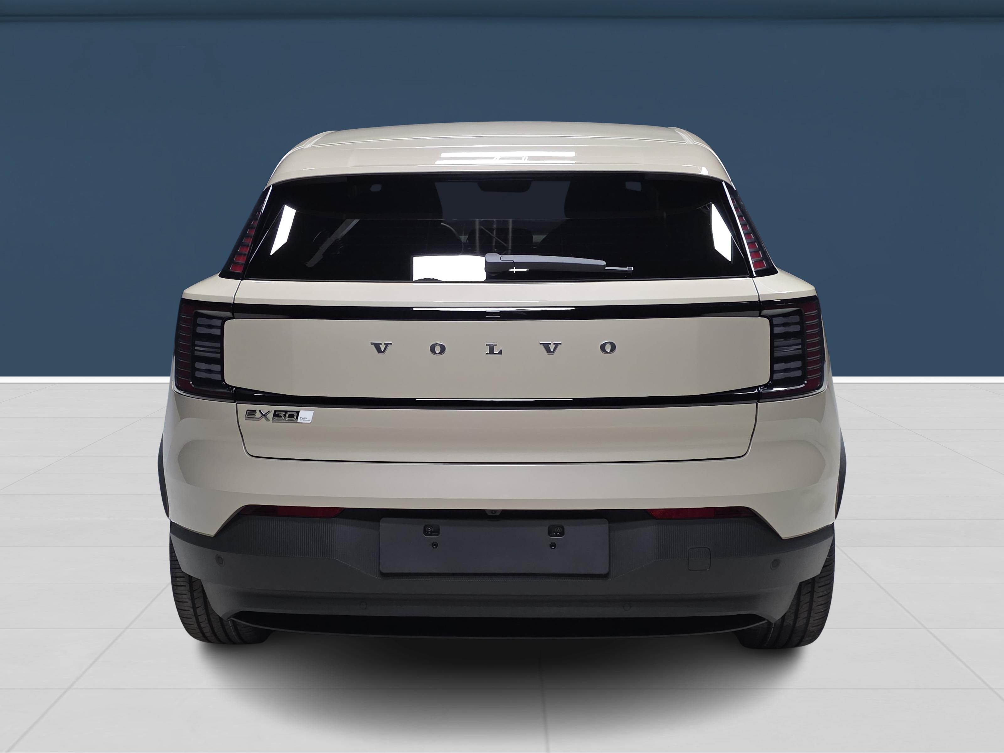 Volvo EX30 Twin Performance Plus 2026, kuva 5/15