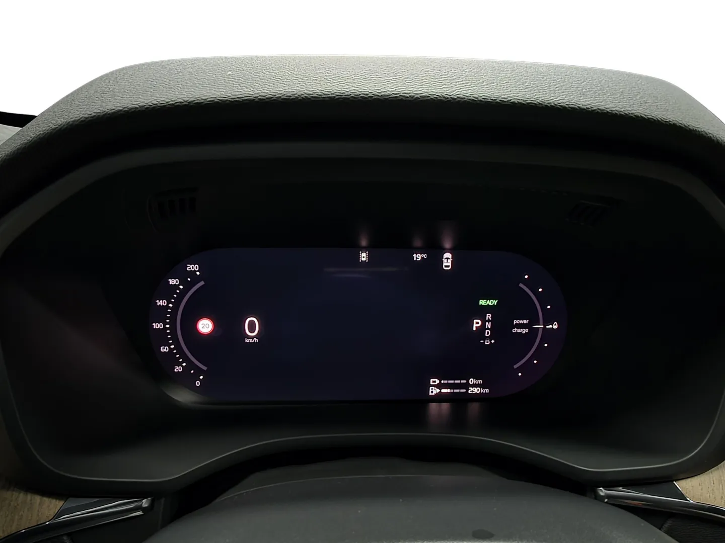 Autokuva 7 - FTB-153
