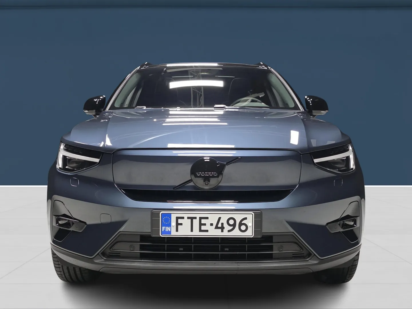 Autokuva 2 - FTE-496