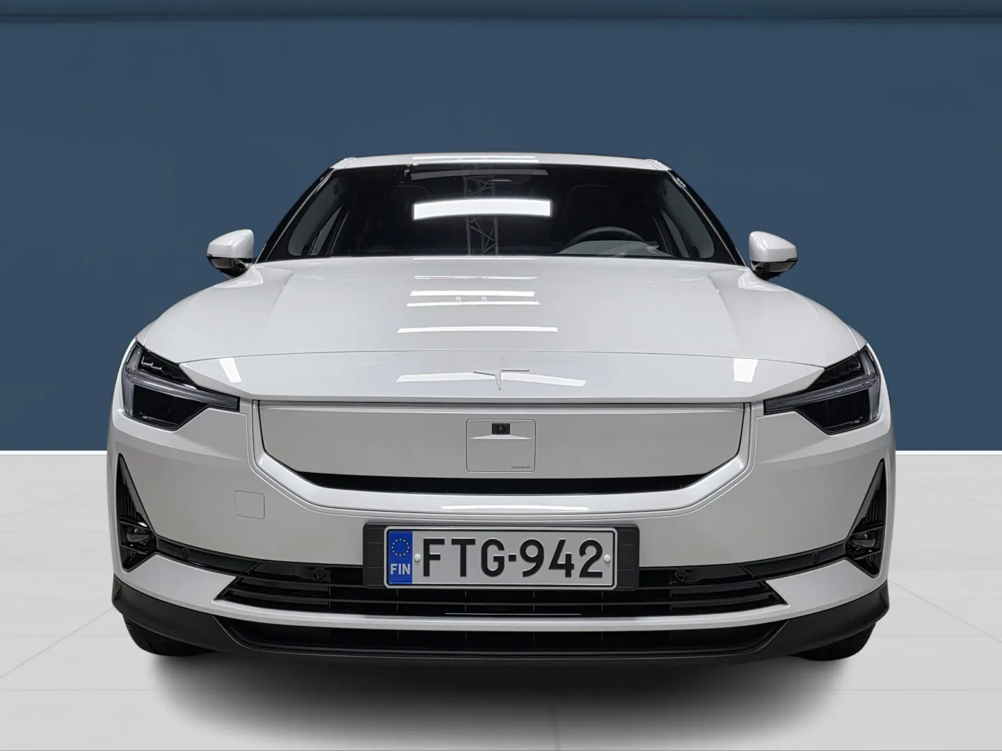 Autokuva 2 - FTG-942