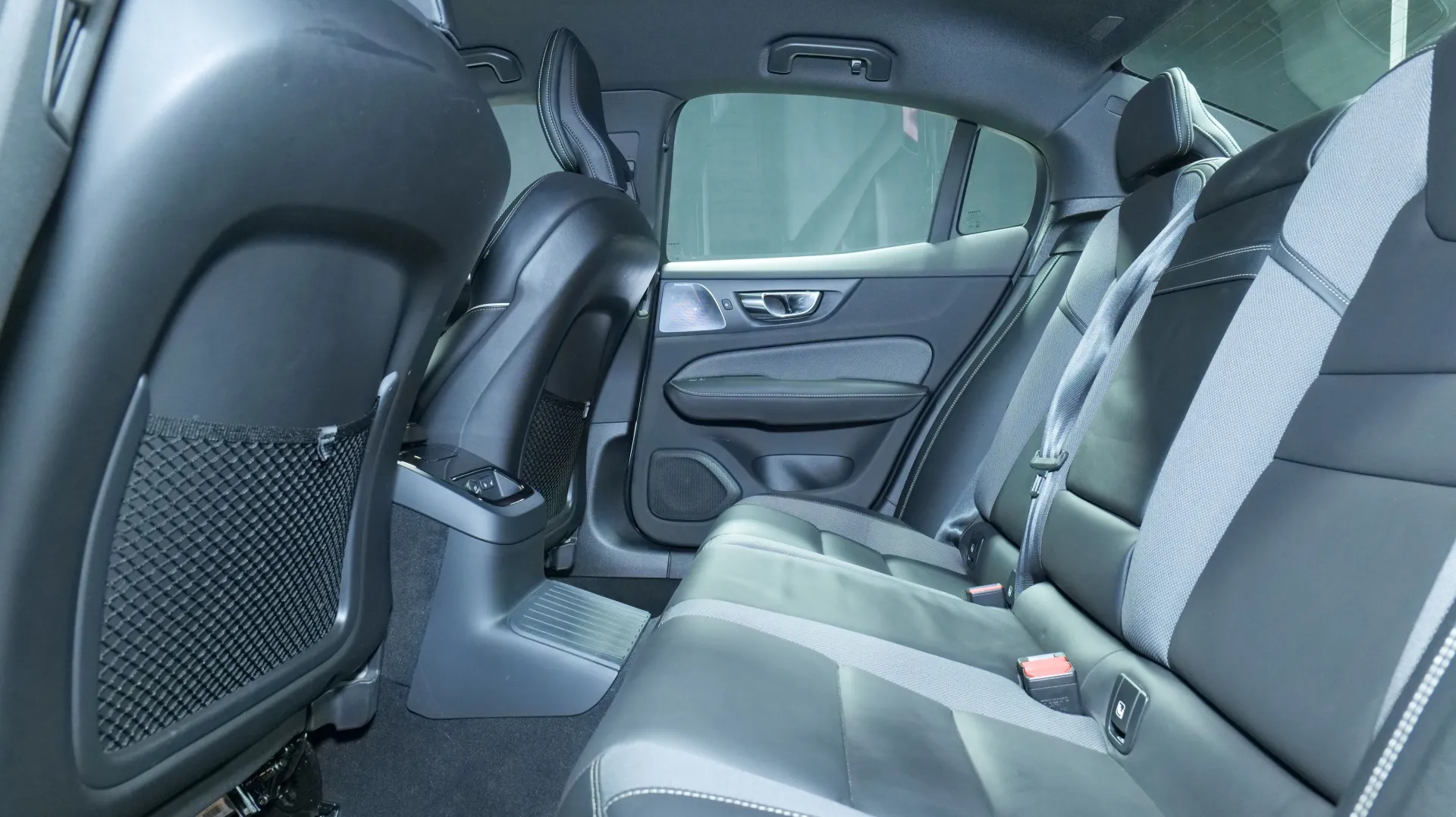 Autokuva 16 - FVC-218