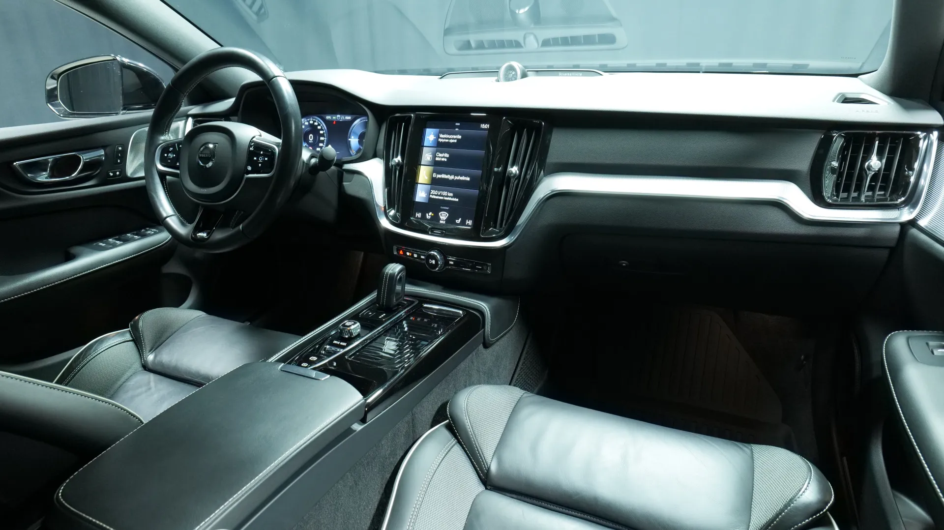 Autokuva 18 - FVC-218