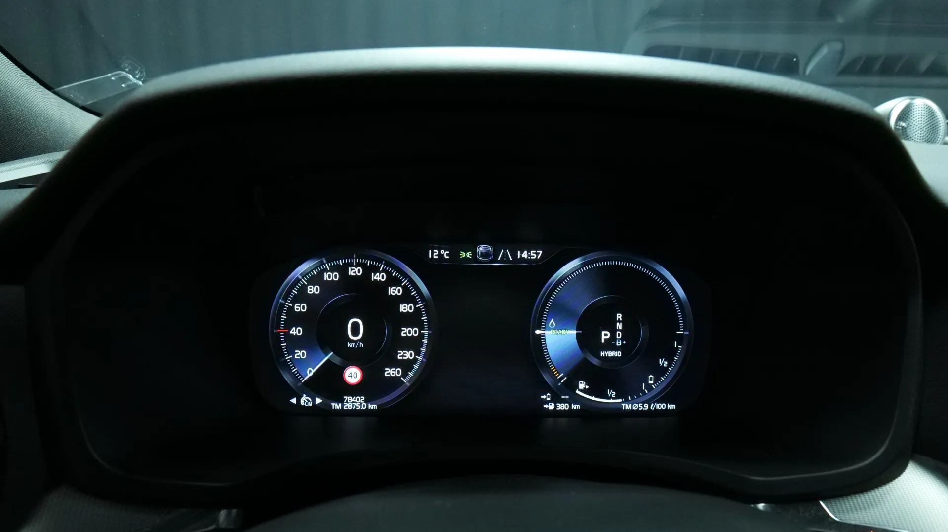 Autokuva 6 - FVC-218