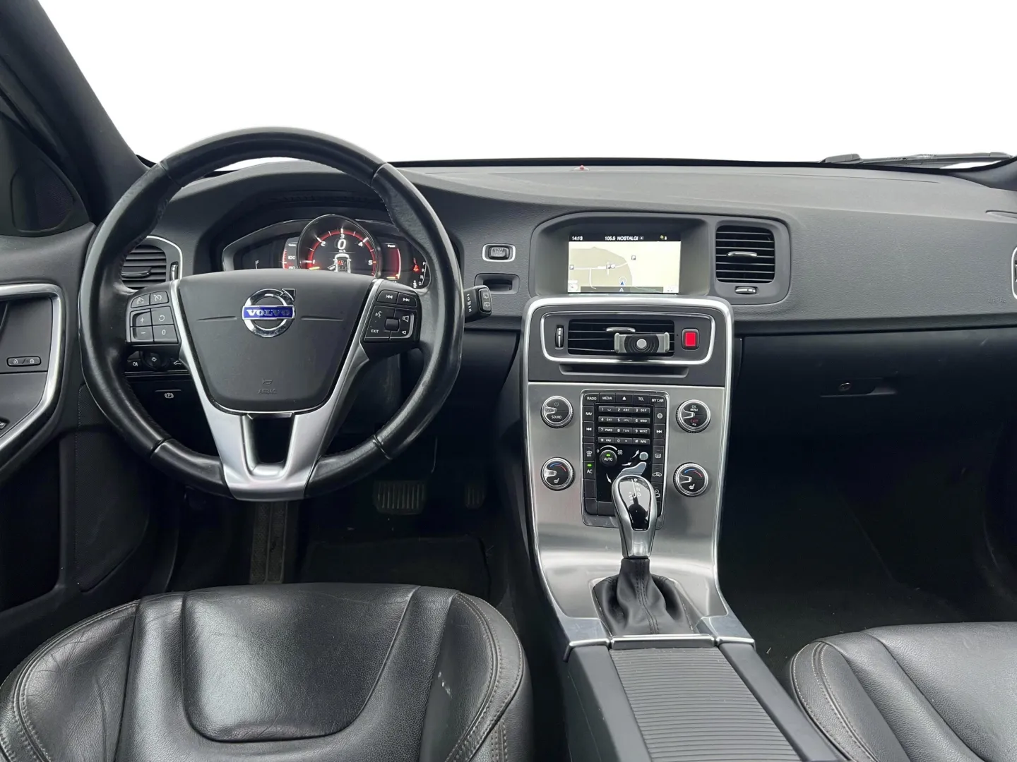 Autokuva 12 - GMI-561