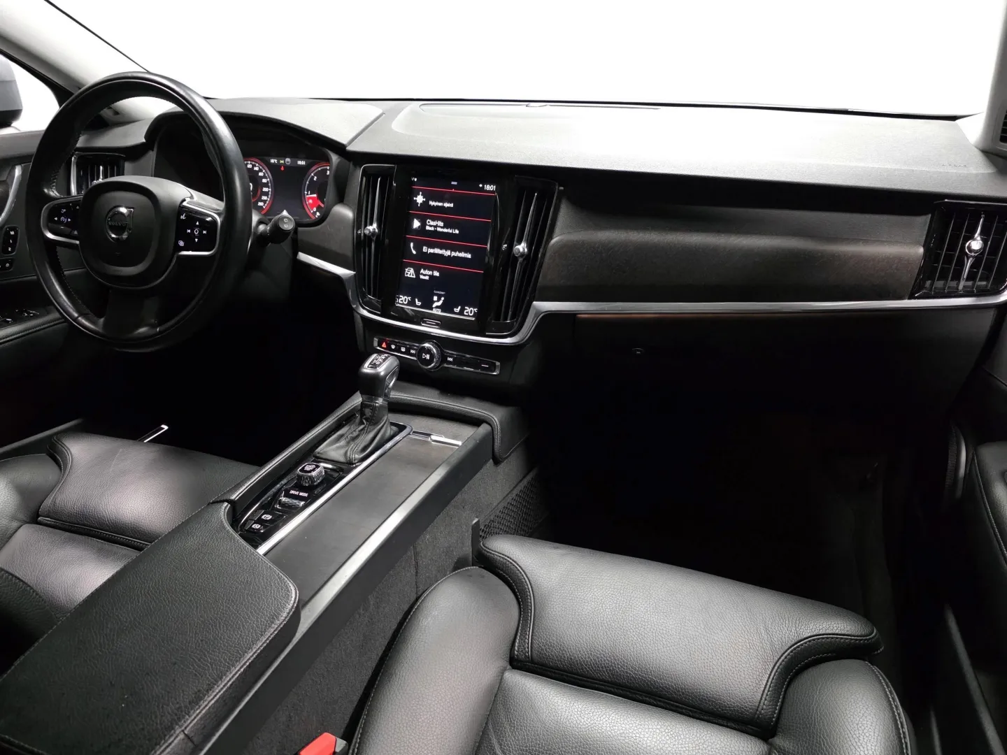 Autokuva 17 - GMT-730