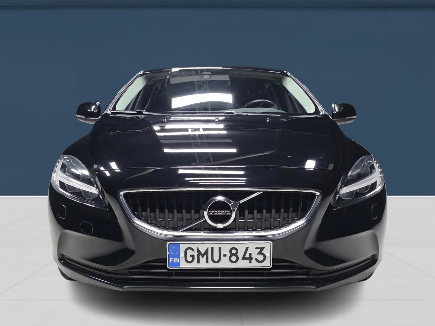 Autokuva 2 - GMU-843