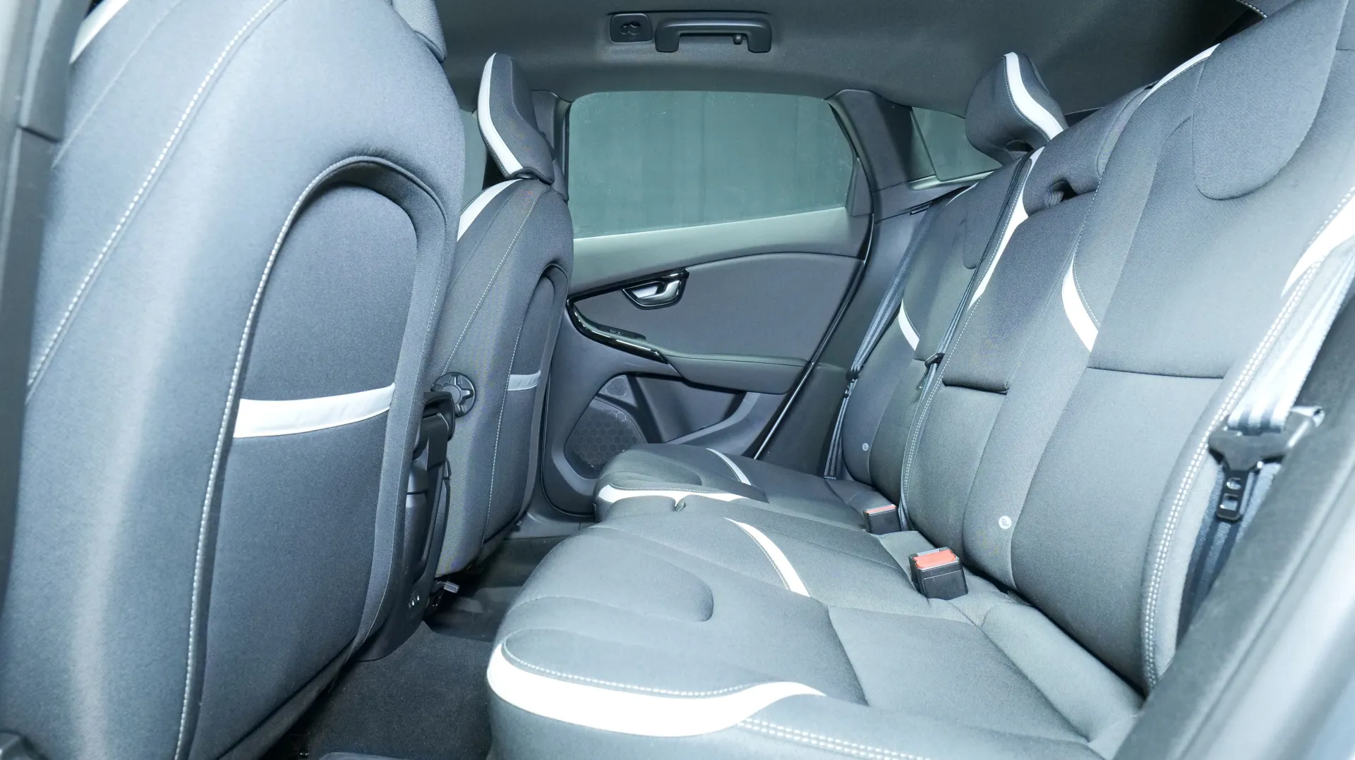 Autokuva 14 - GNL-463