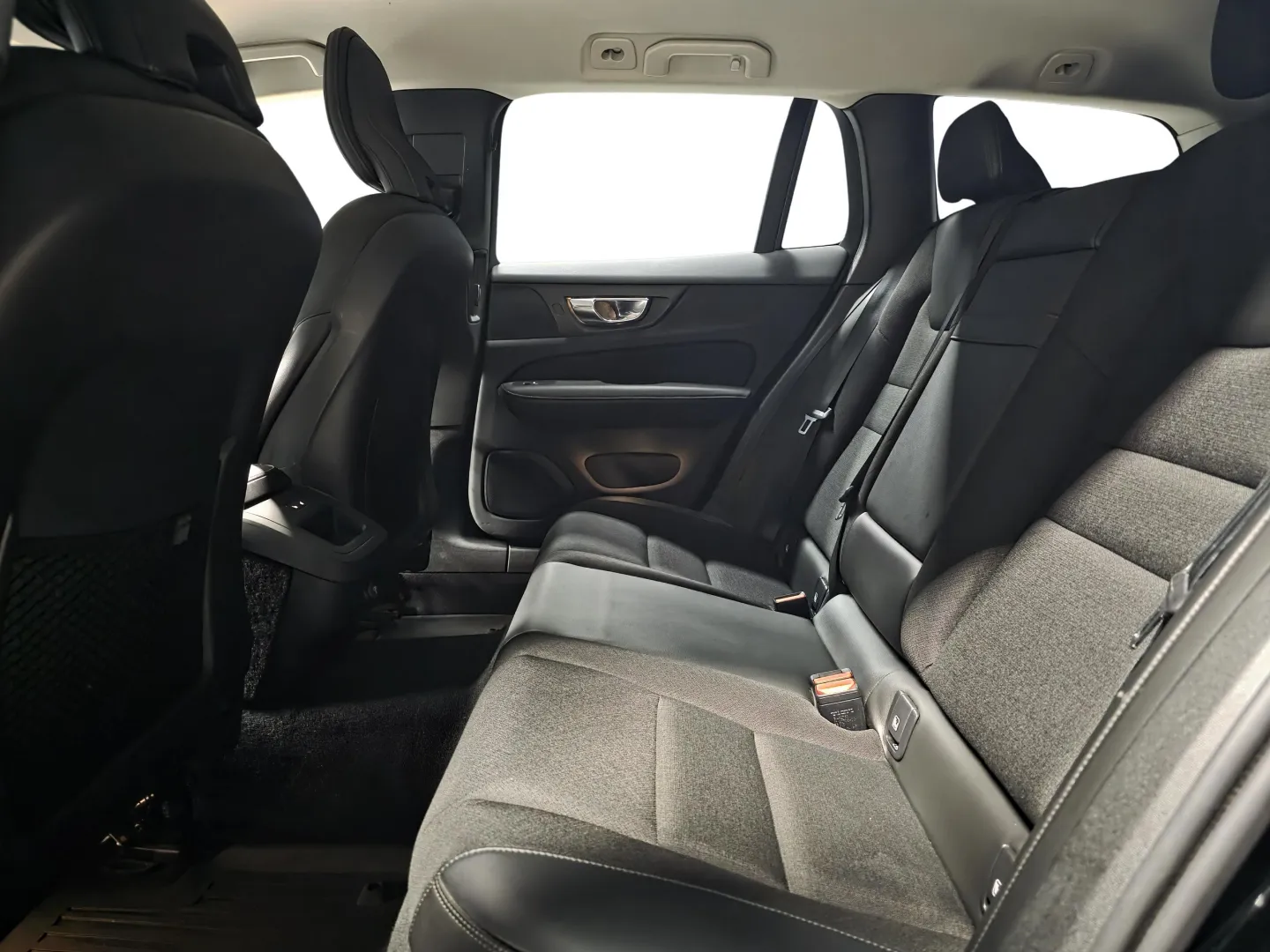 Autokuva 9 - GNN-360