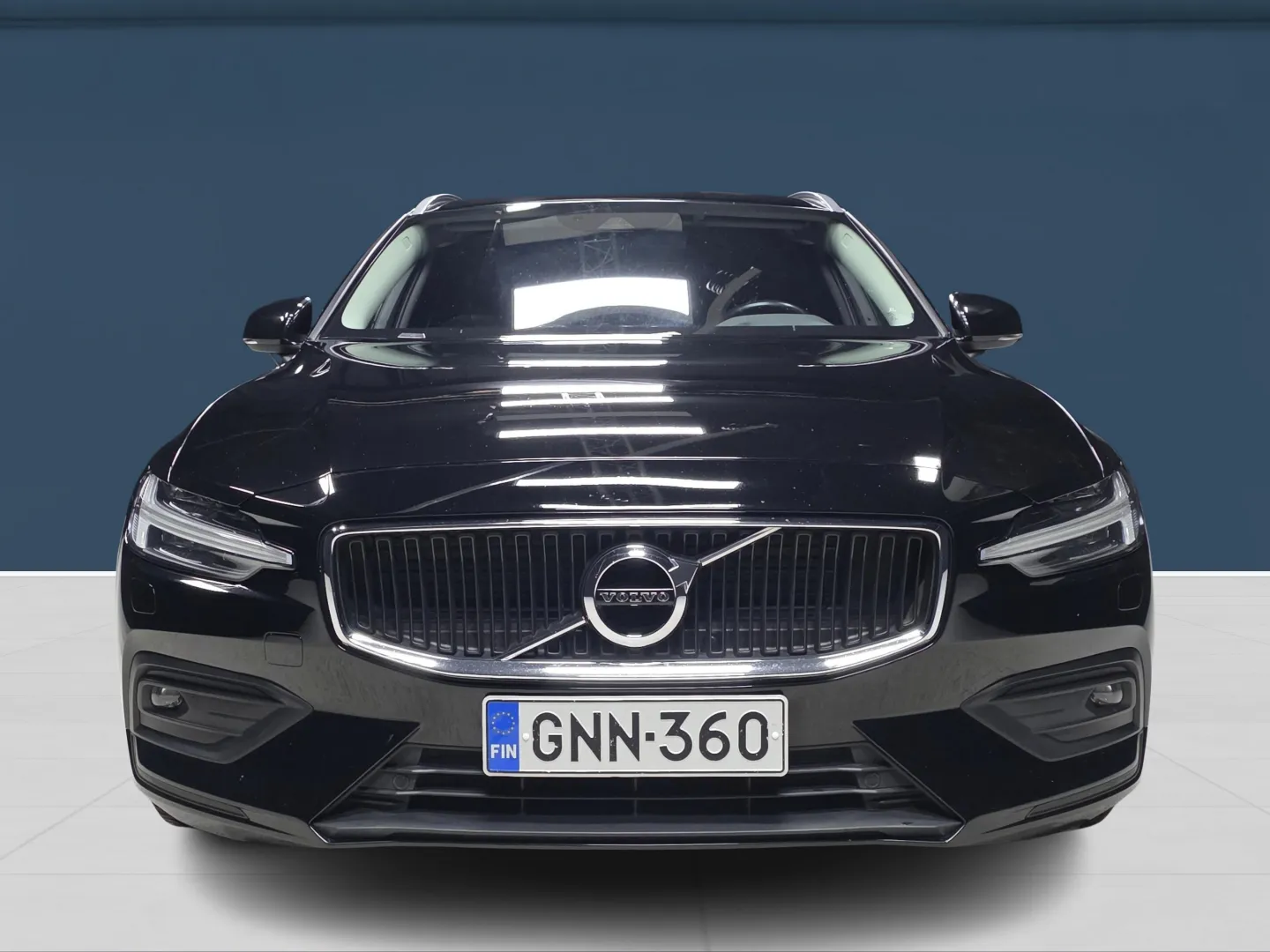 Autokuva 2 - GNN-360