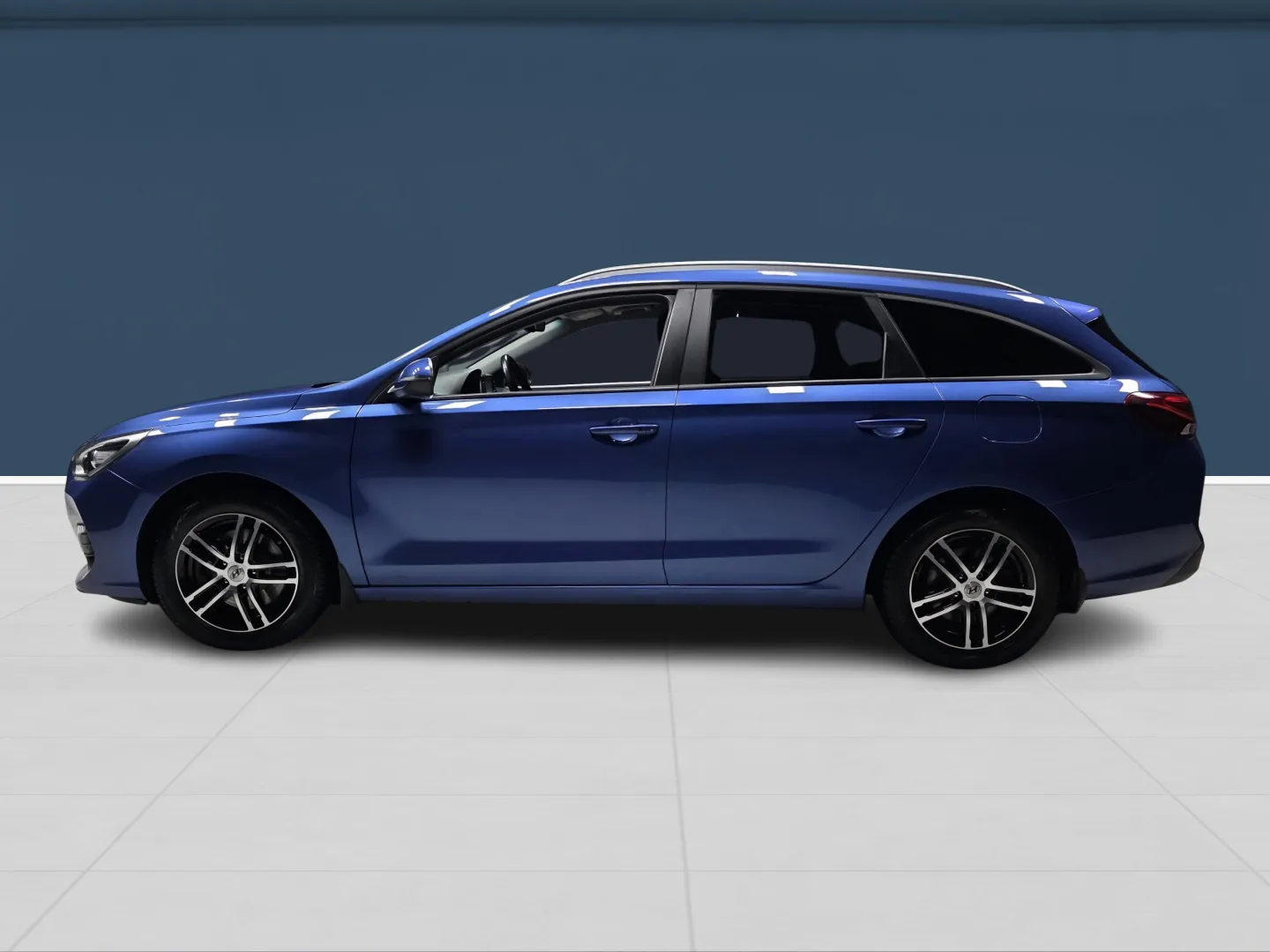 Autokuva 12 - GNO-144