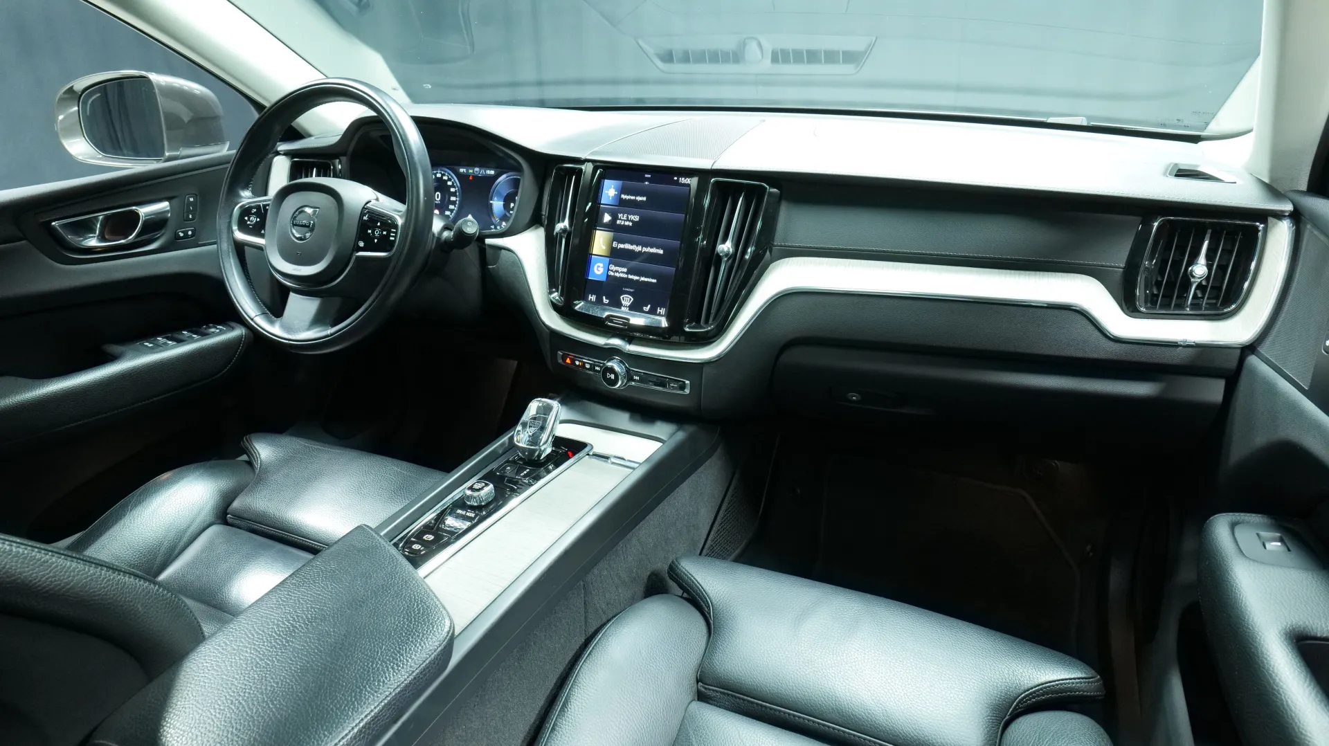 Autokuva 19 - GNP-159