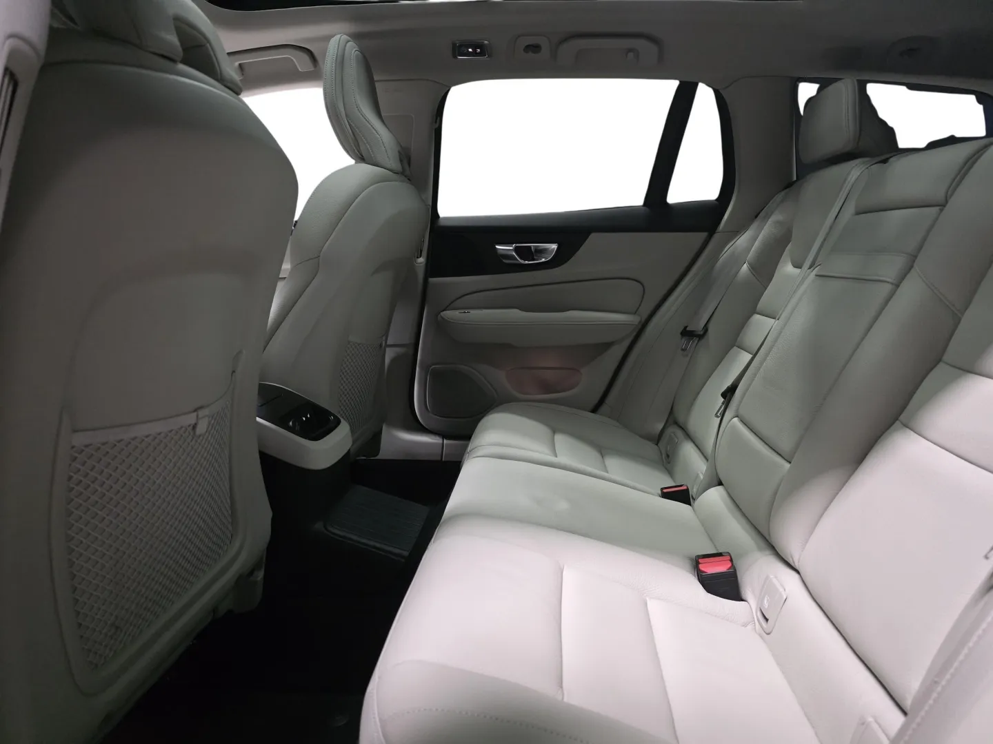 Autokuva 9 - GNS-248