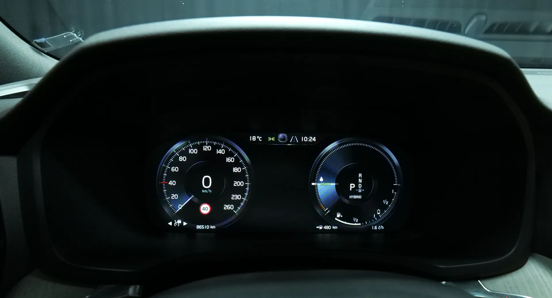 Autokuva 6 - GNS-915