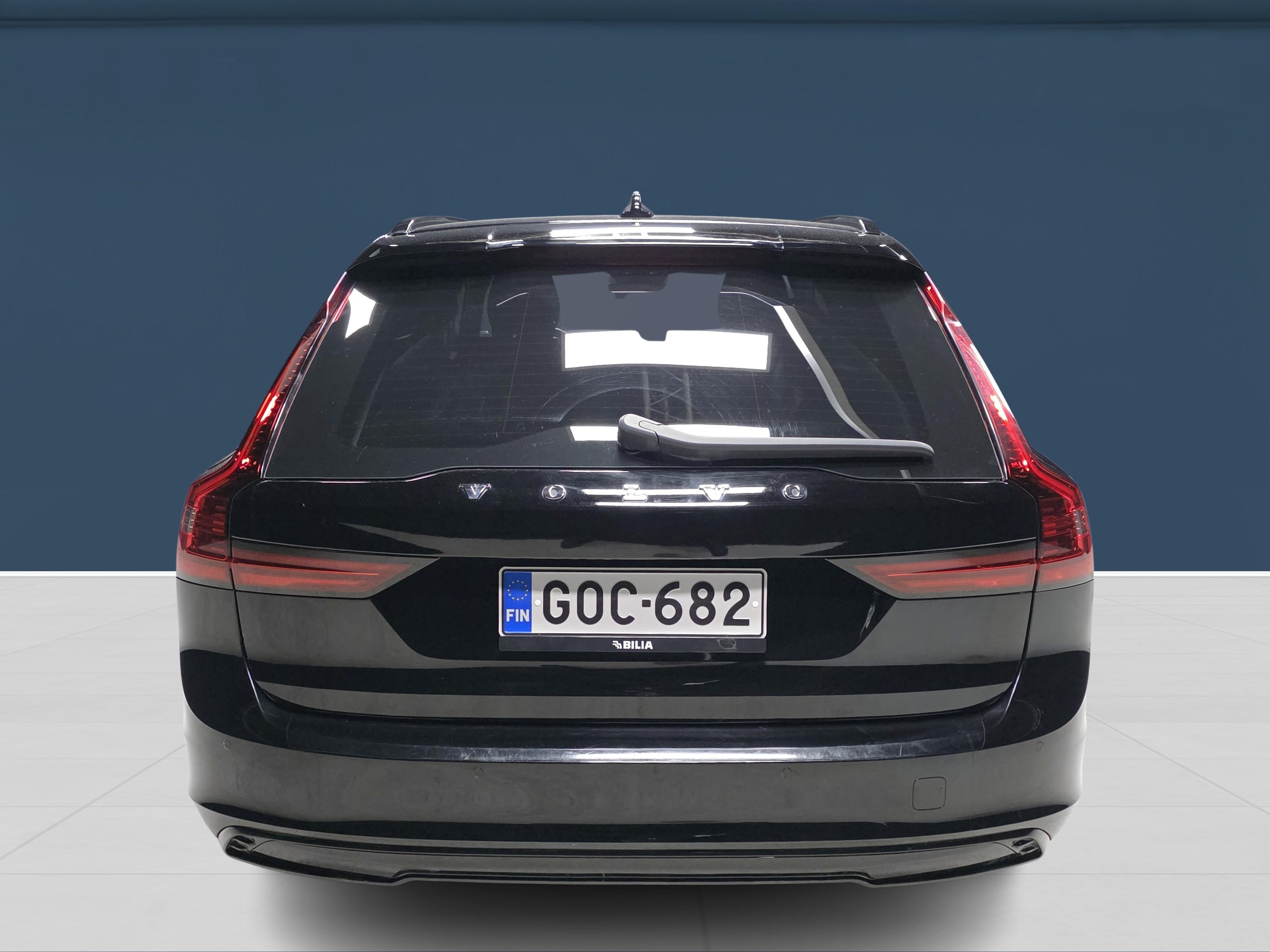 Volvo V90 2022, kuva 5/19