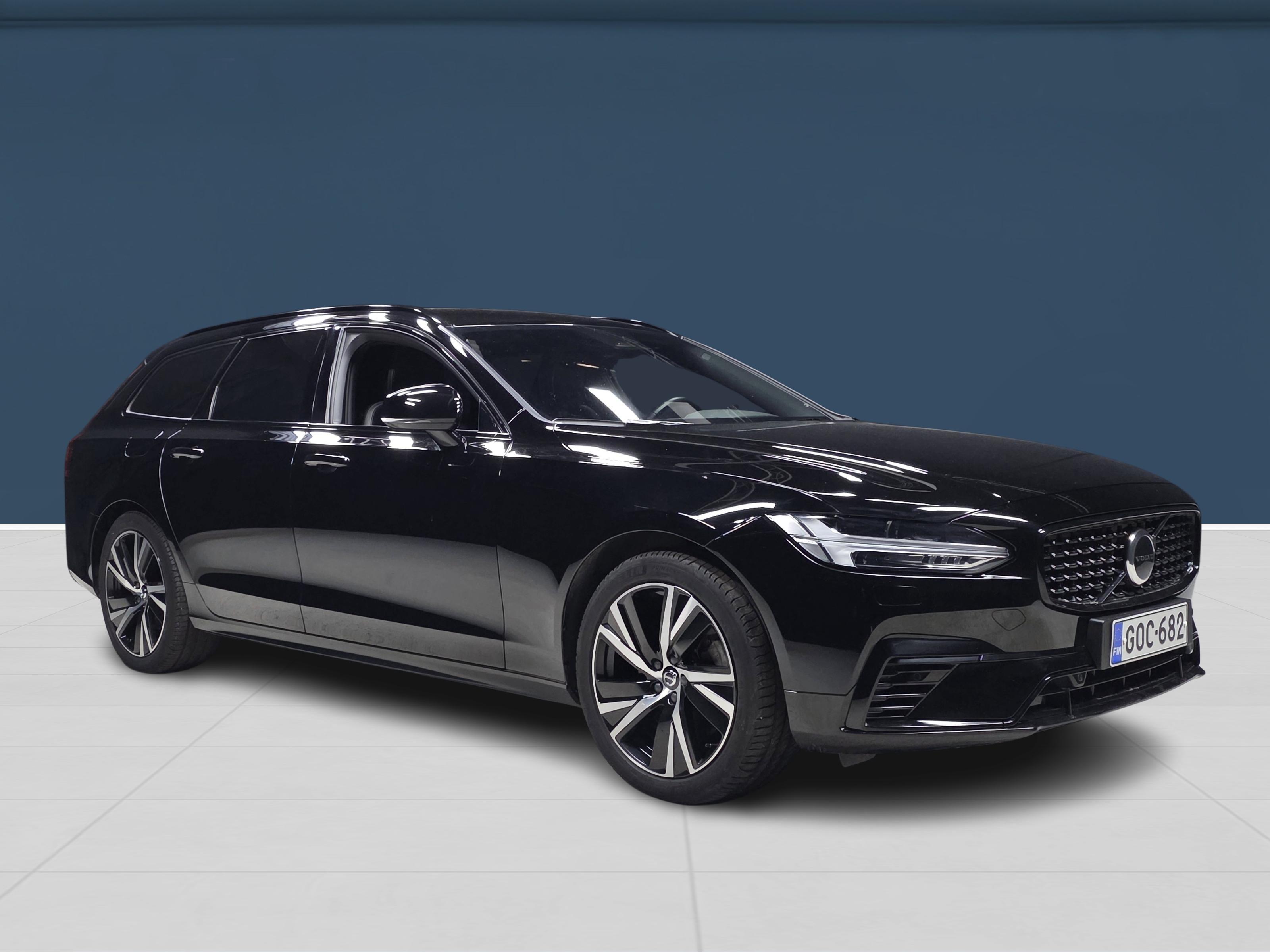 Volvo V90 2022, kuva 3/19