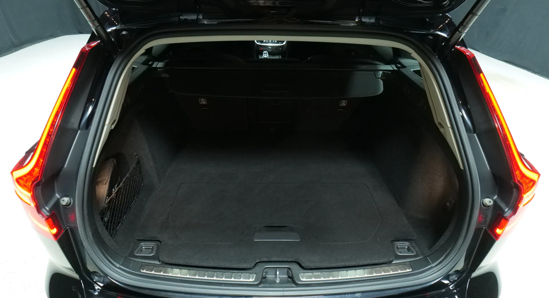 Autokuva 16 - GOK-728