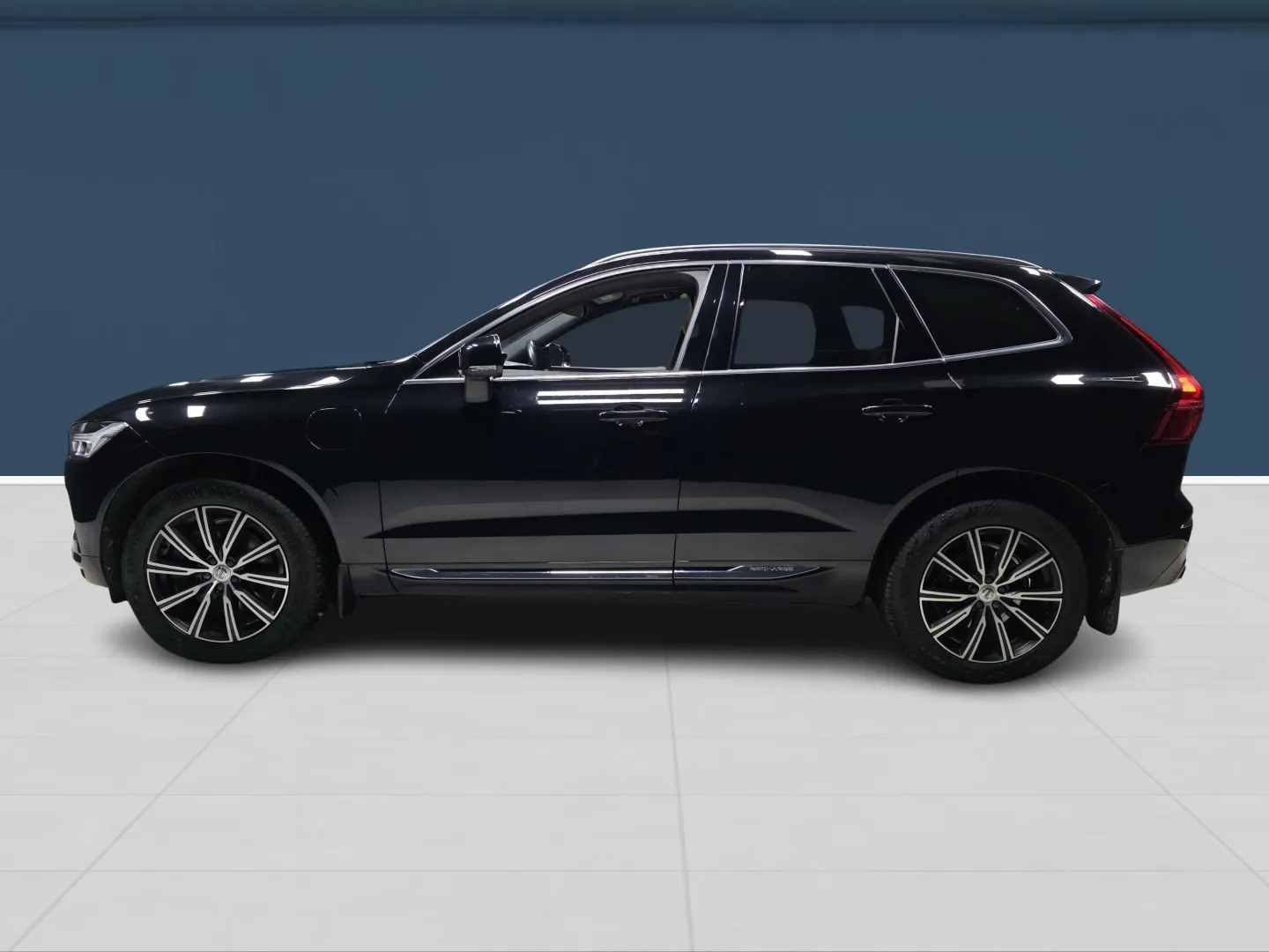 Autokuva 13 - GOL-214
