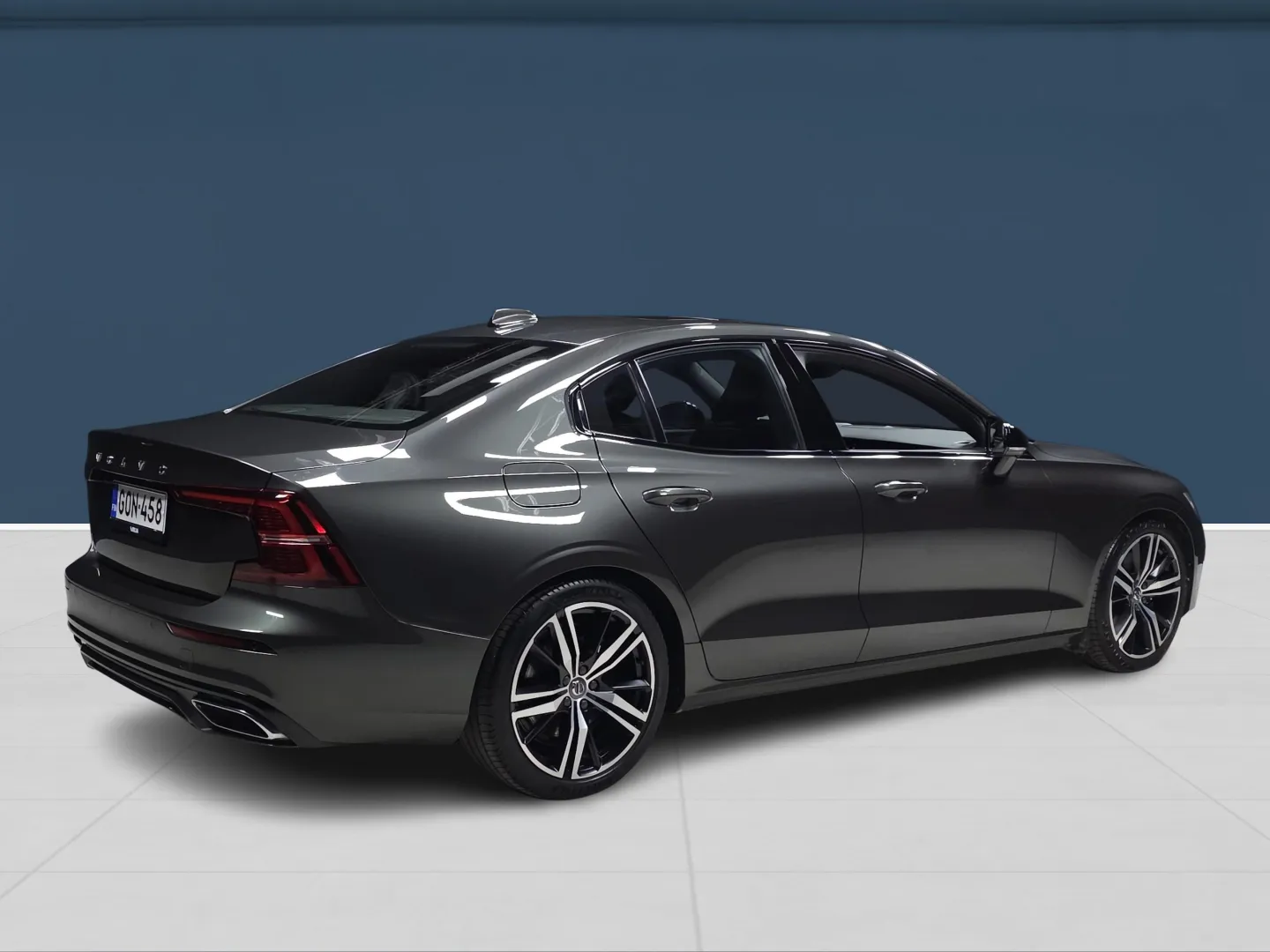 Autokuva 4 - GON-458