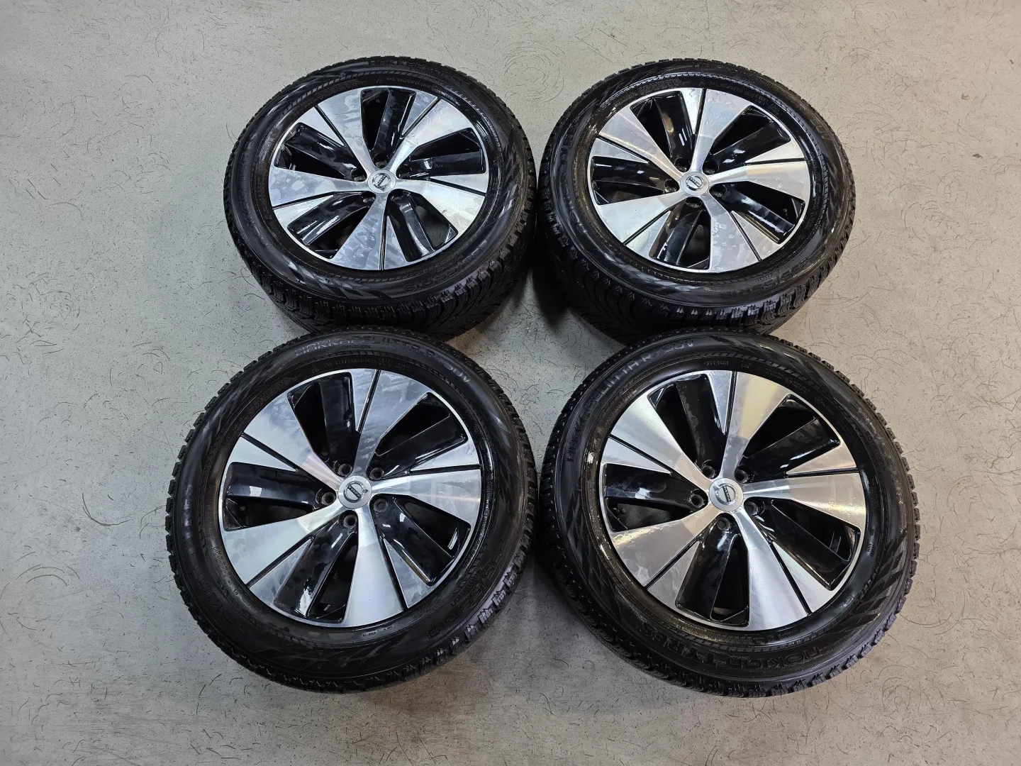 Autokuva 12 - GOT-928