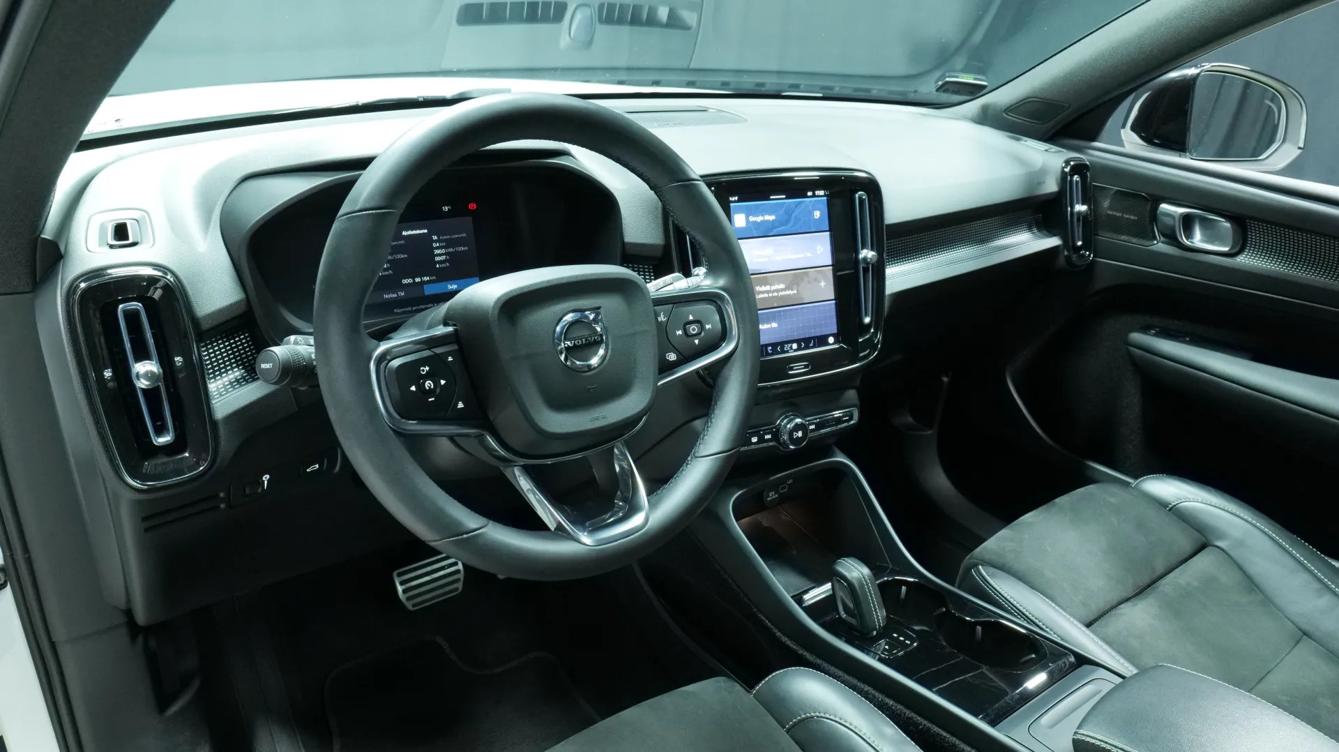 Autokuva 14 - GOU-429