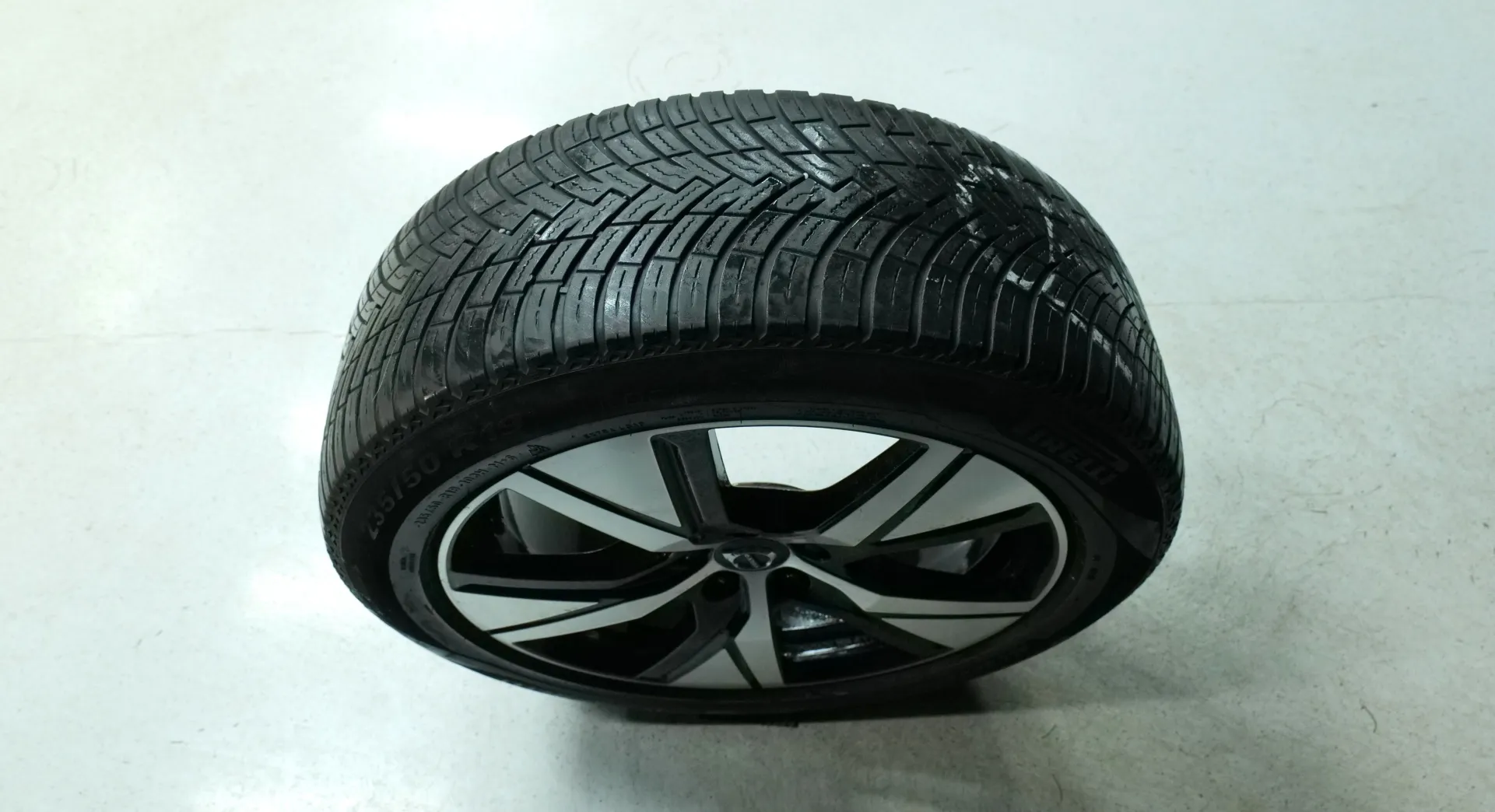 Autokuva 22 - GOU-429