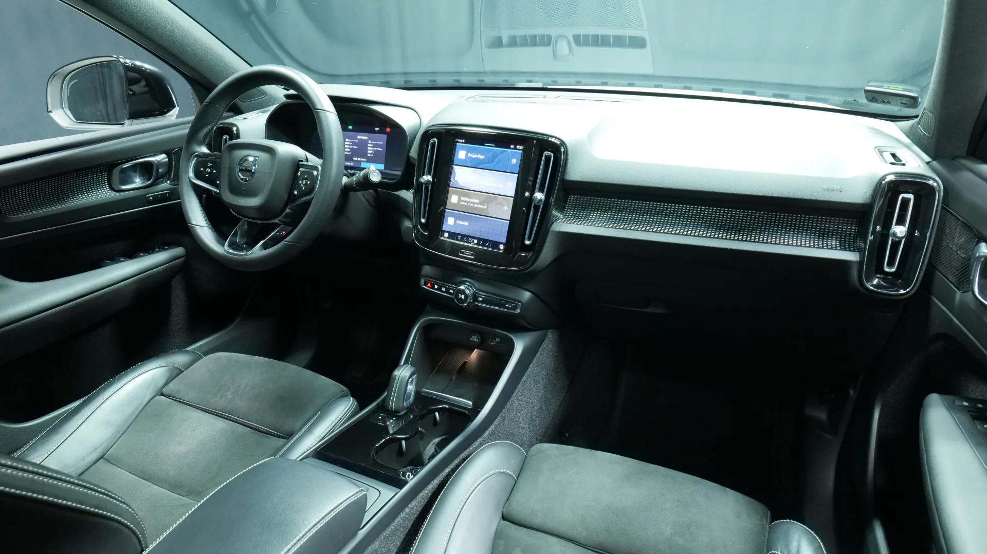 Autokuva 20 - GOU-429