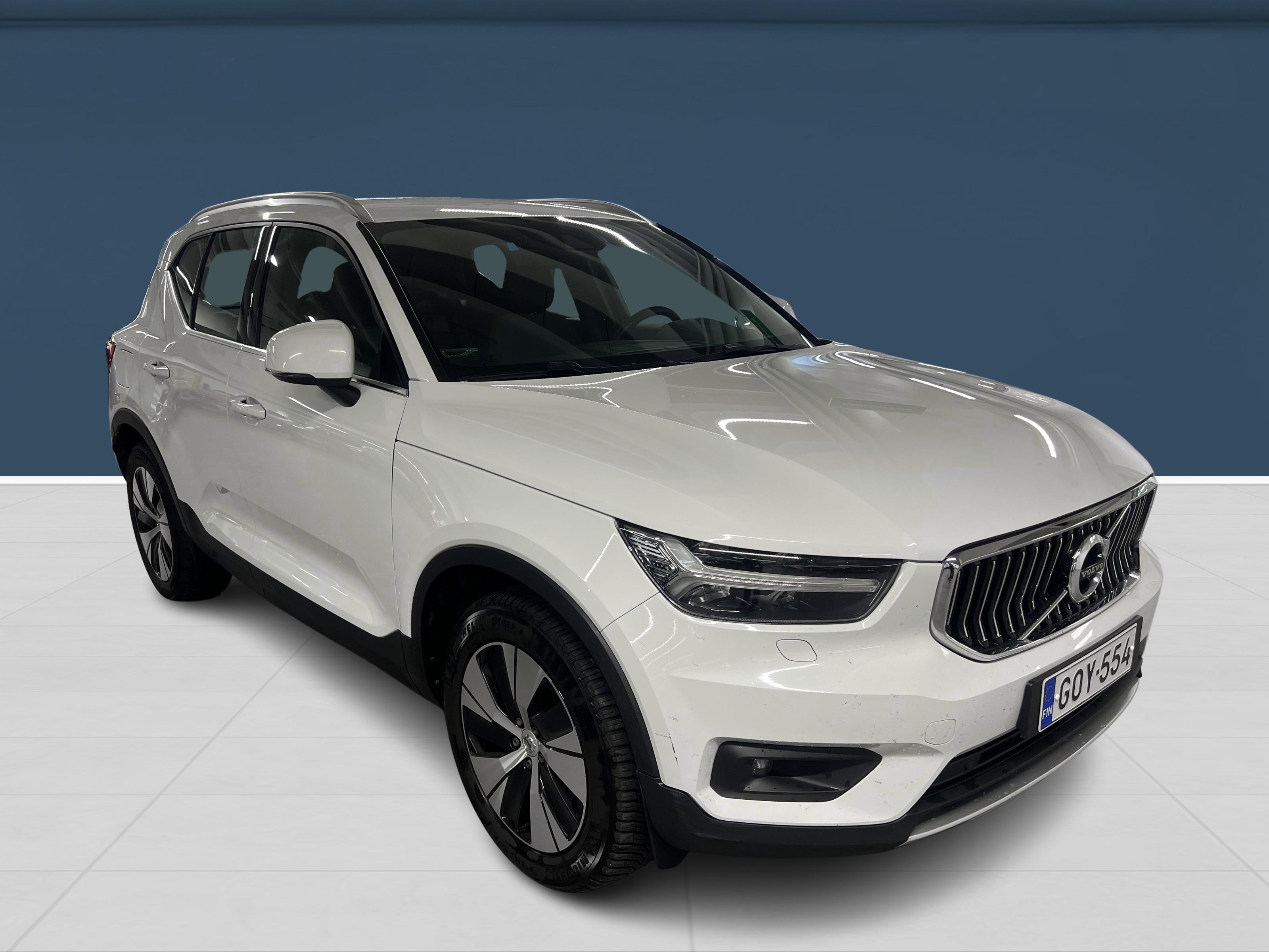 Volvo XC40 2022, photo 3/13