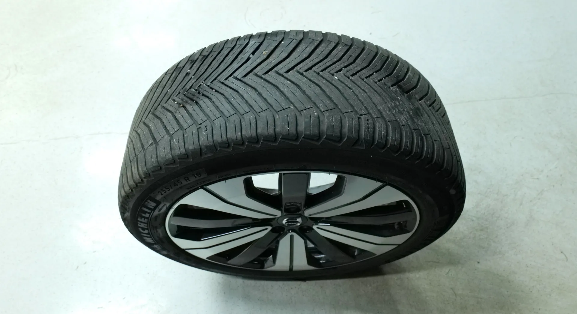 Autokuva 19 - GPB-311