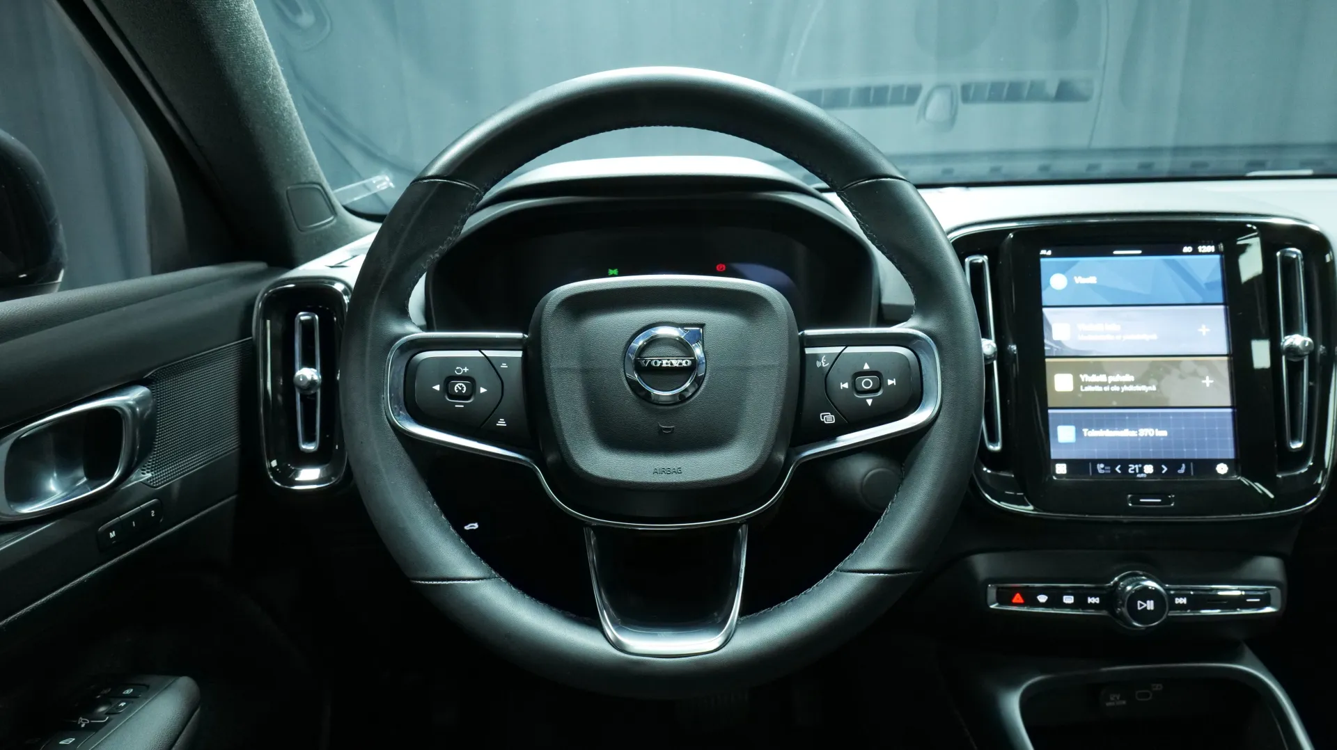 Autokuva 13 - GPB-311