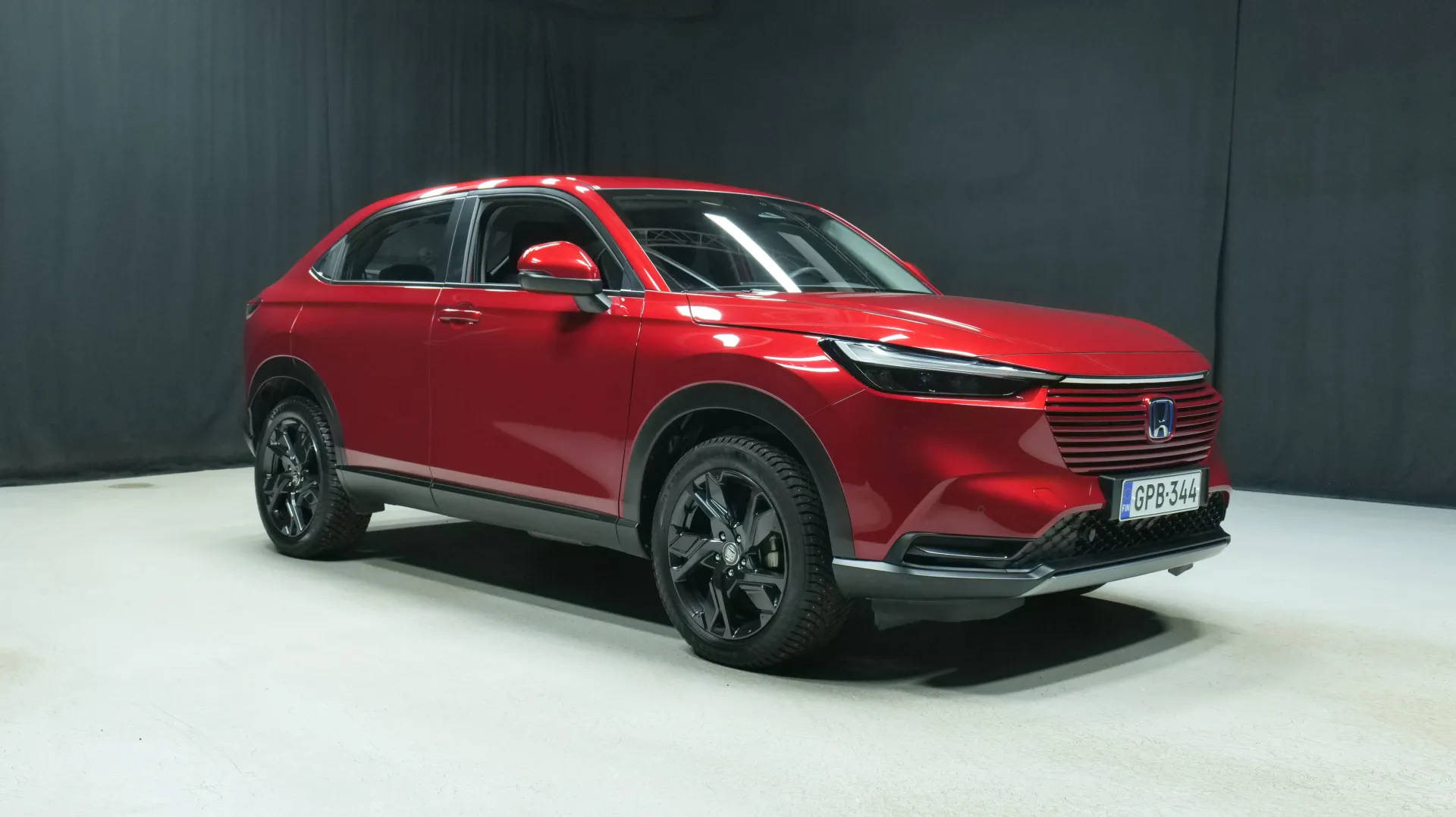 Autokuva 5 - GPB-344