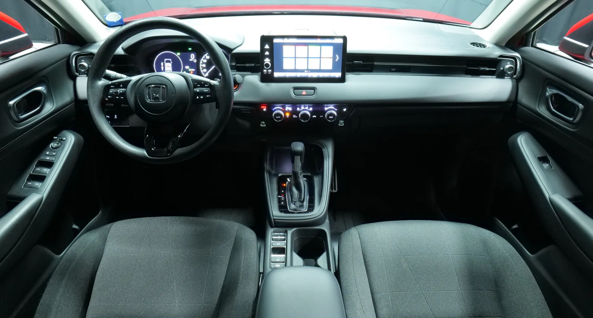 Autokuva 13 - GPB-344