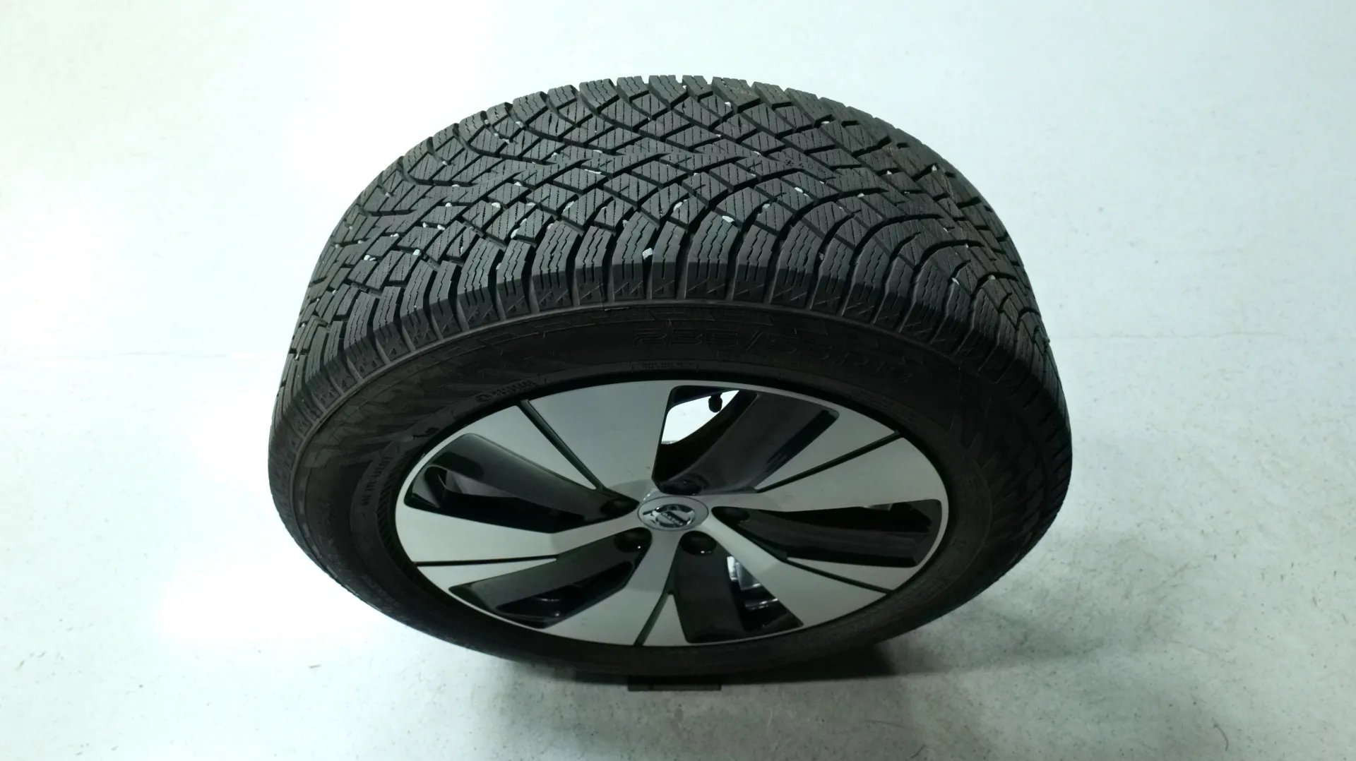 Autokuva 19 - GPB-784