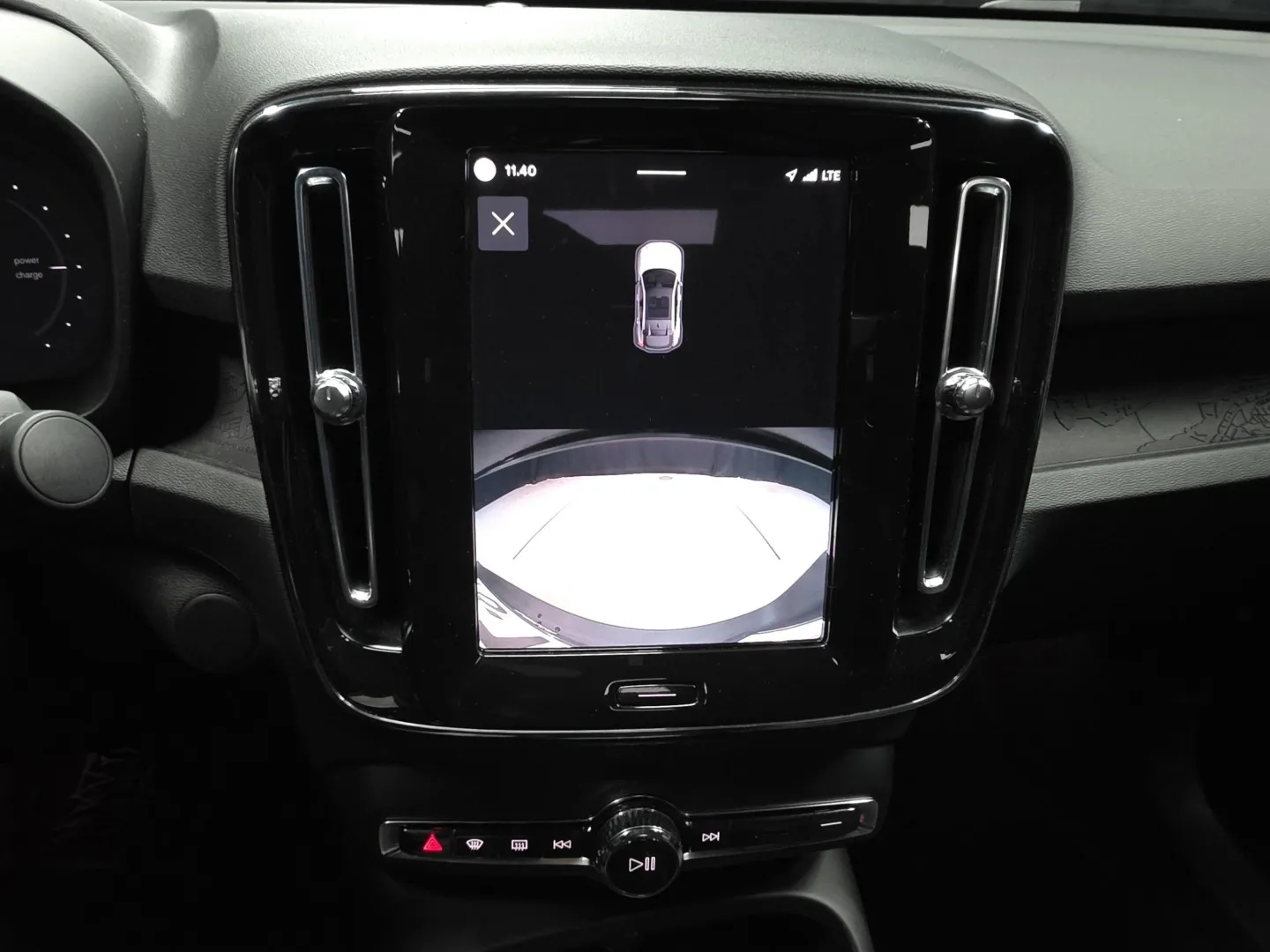 Autokuva 13 - GPB-797