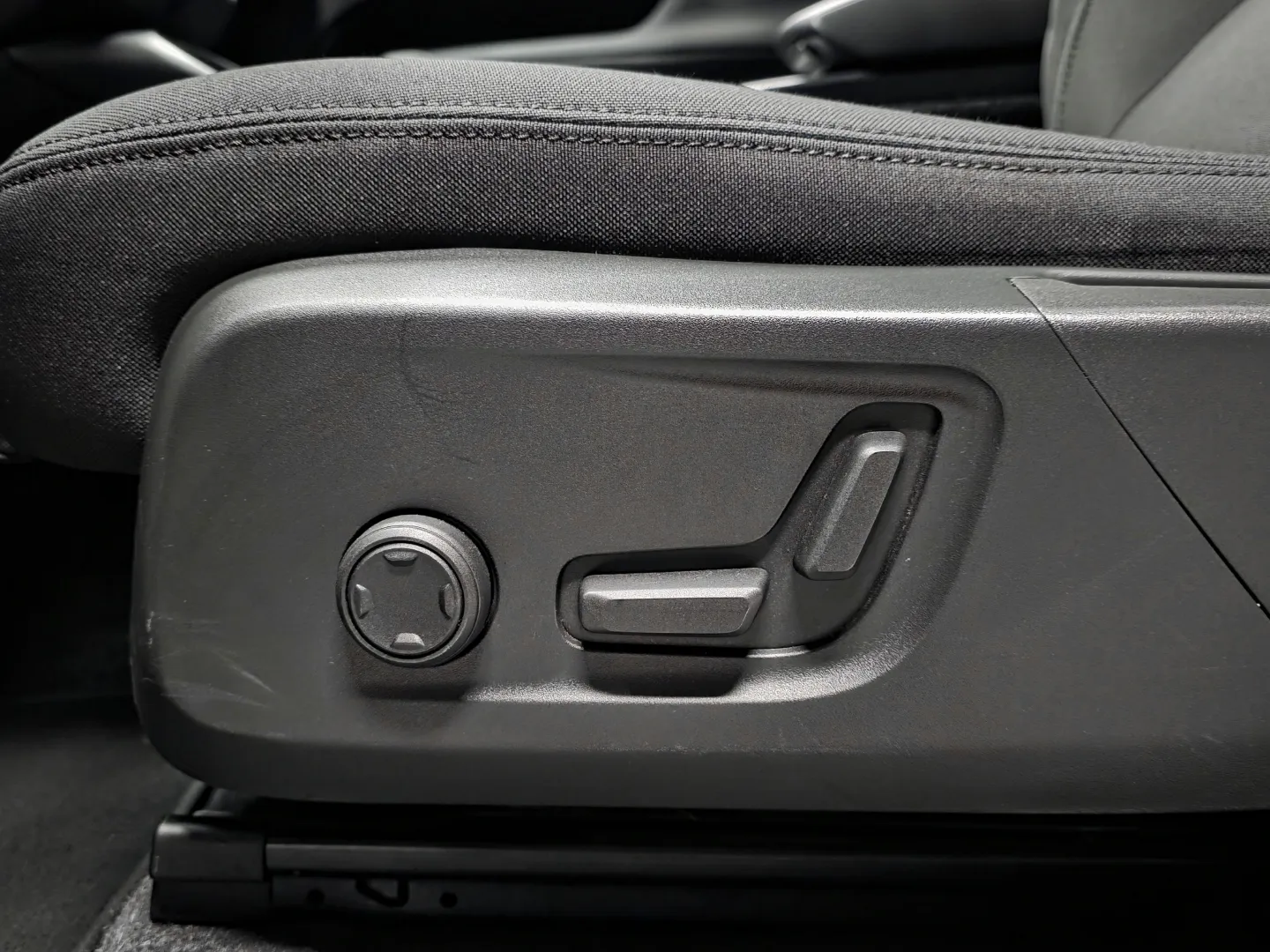 Autokuva 15 - GPB-797