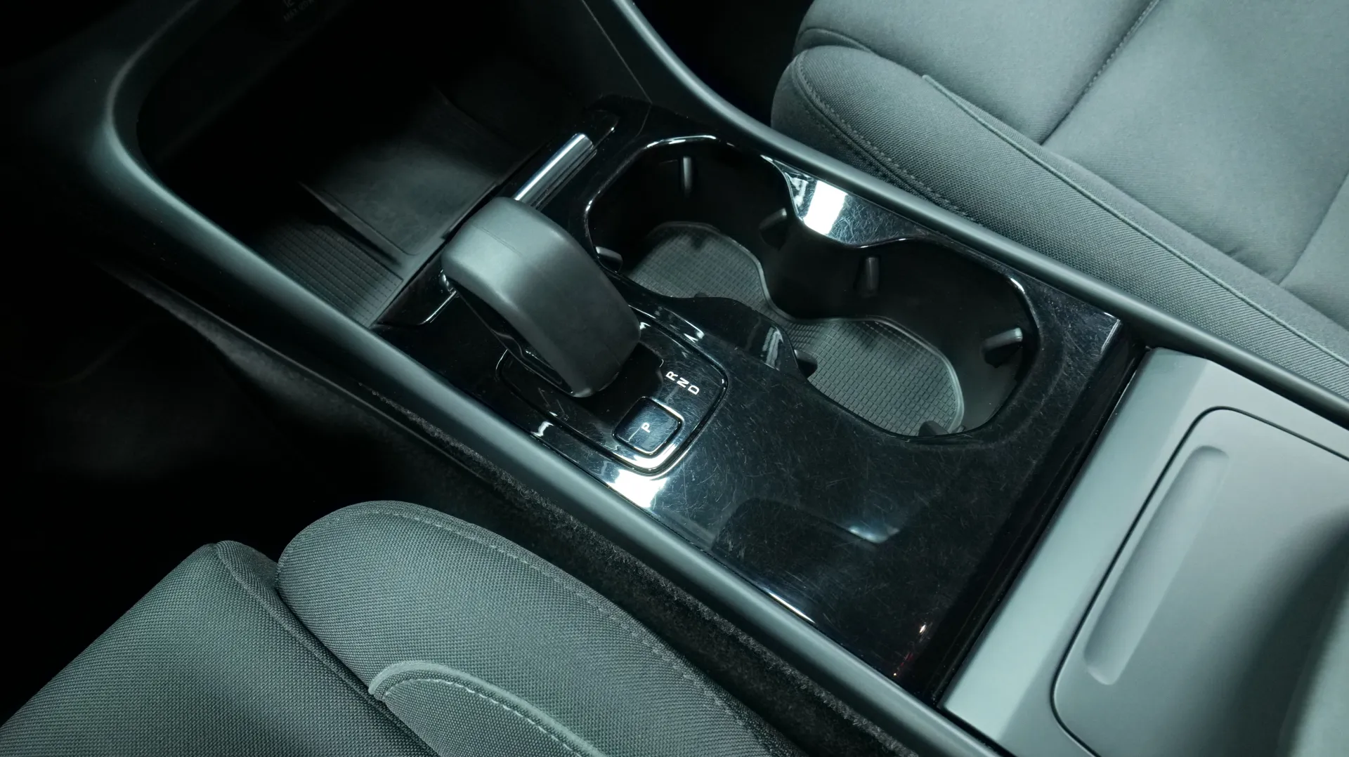 Autokuva 9 - GPB-827